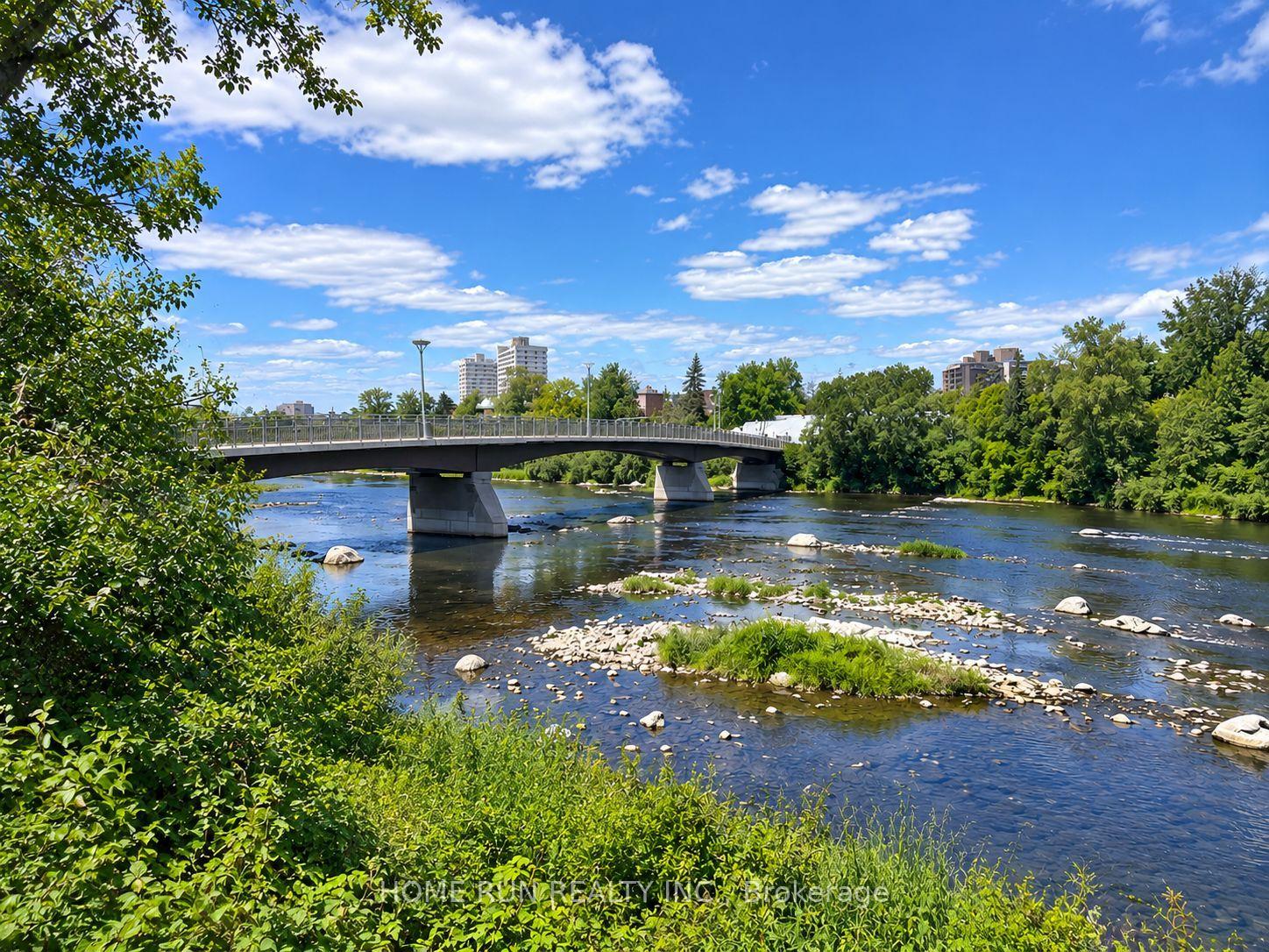 Photo 26 of 100 Blackburn Avenue, Ottawa, Sandy Hill — HOMEH