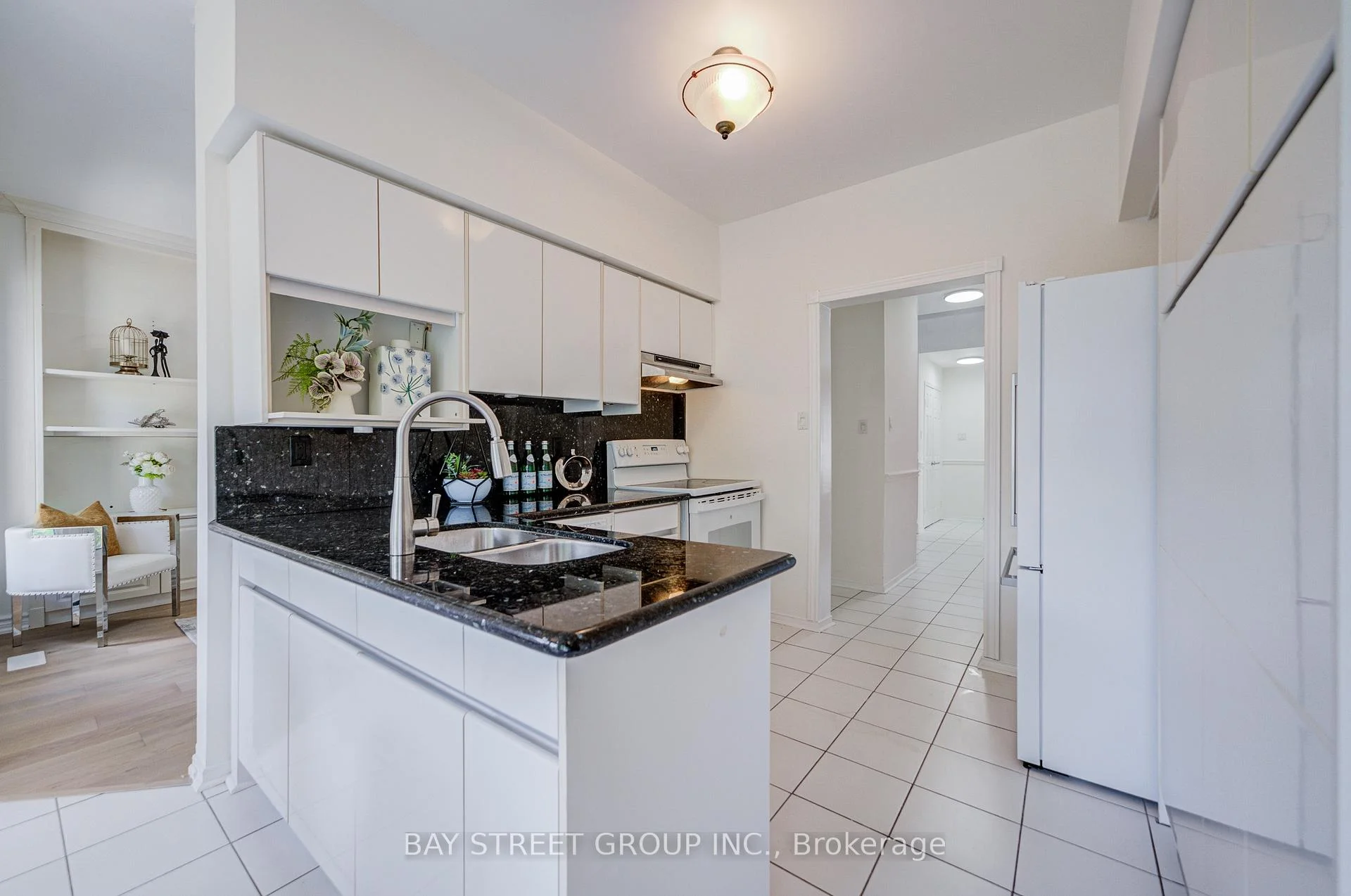 Photo 27 of 5 Captain Francis Drive, Markham, Buttonville — HOMEH