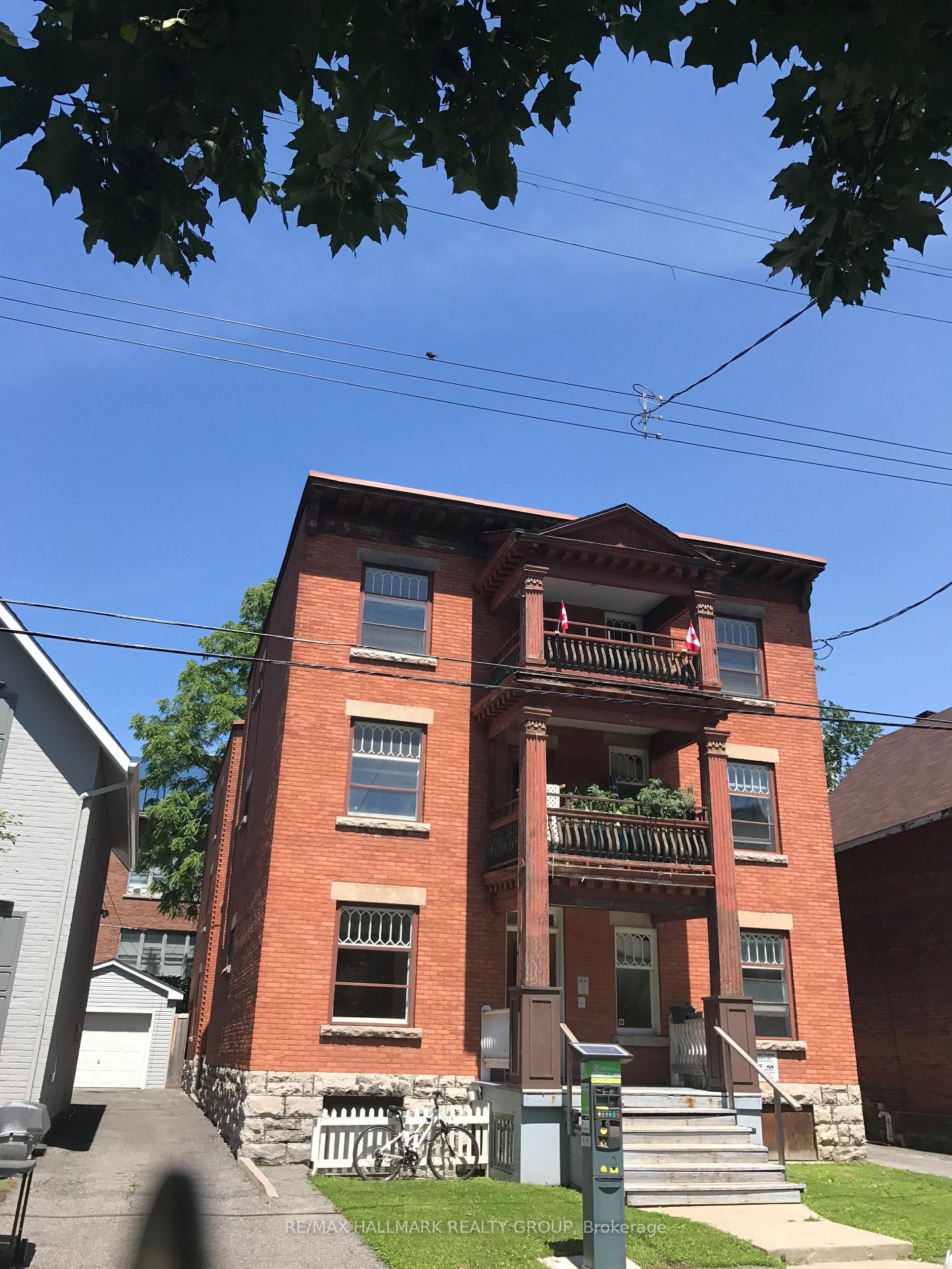 Photo 1 of Unit 5, 421 Lisgar Street, Ottawa, Ottawa Centre — HOMEH