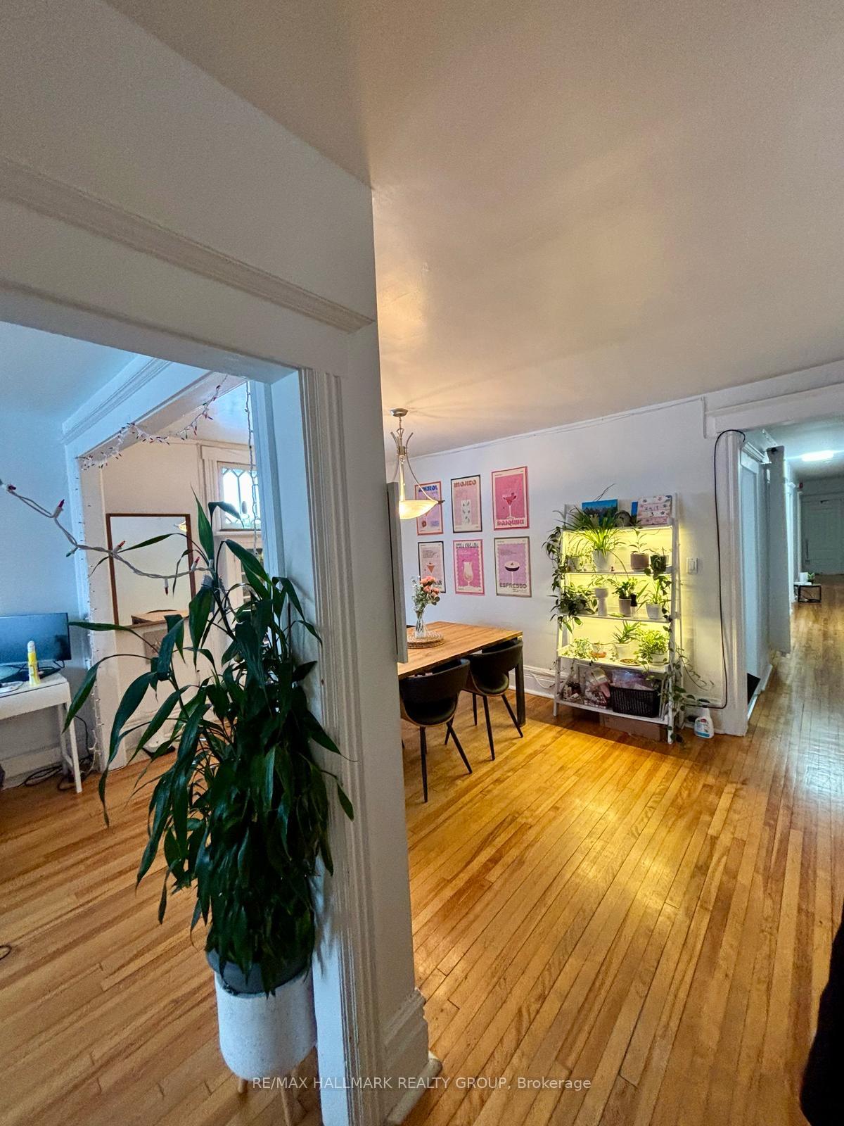 Photo 3 of Unit 5, 421 Lisgar Street, Ottawa, Ottawa Centre — HOMEH