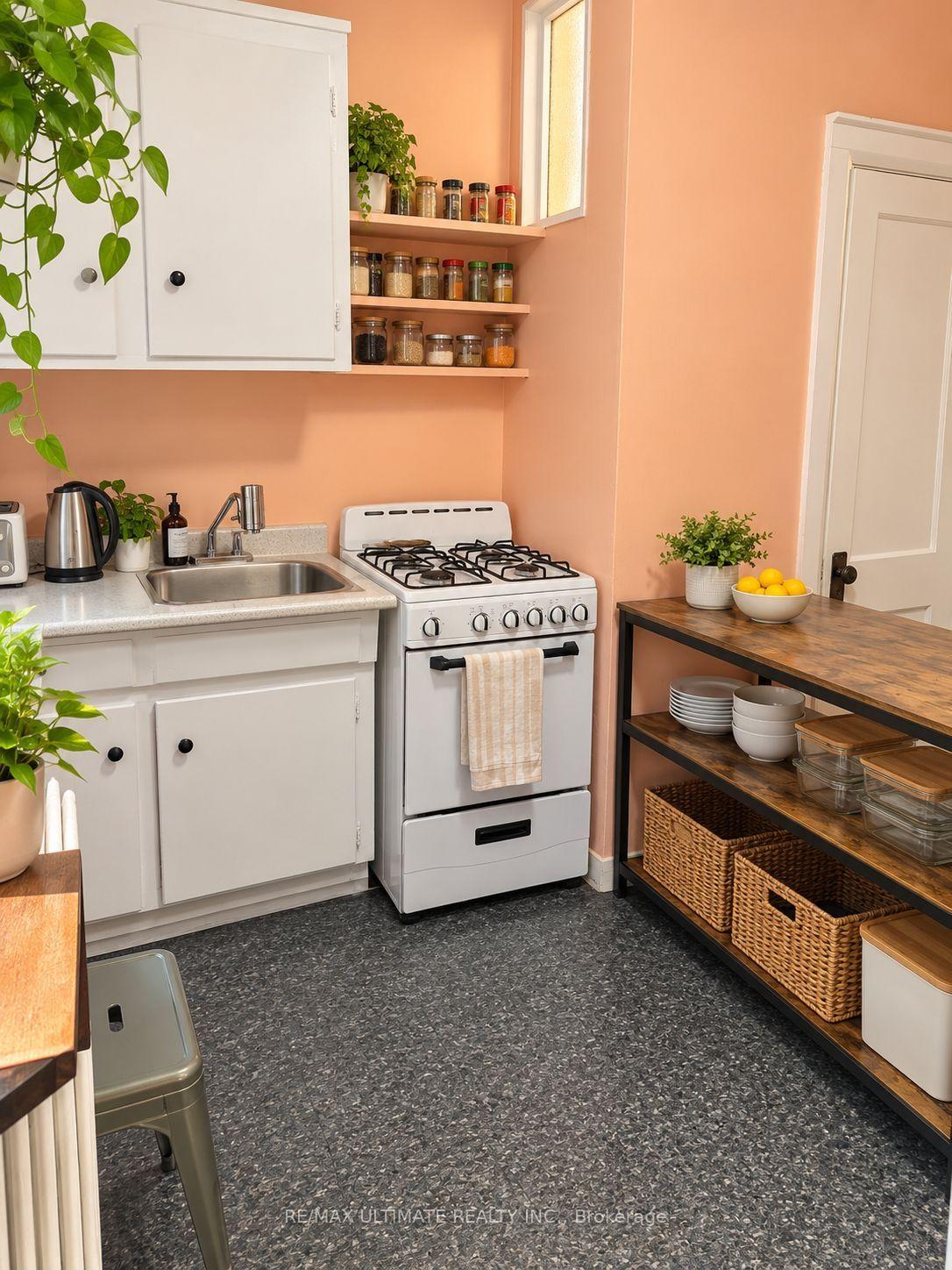 Photo 8 of Unit 3rd floor, 180 Avenue Road, Toronto, The Annex — HOMEH