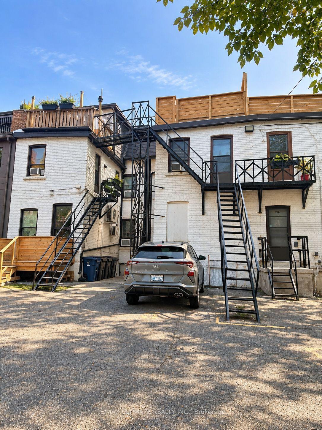 Photo 10 of Unit 3rd floor, 180 Avenue Road, Toronto, The Annex — HOMEH