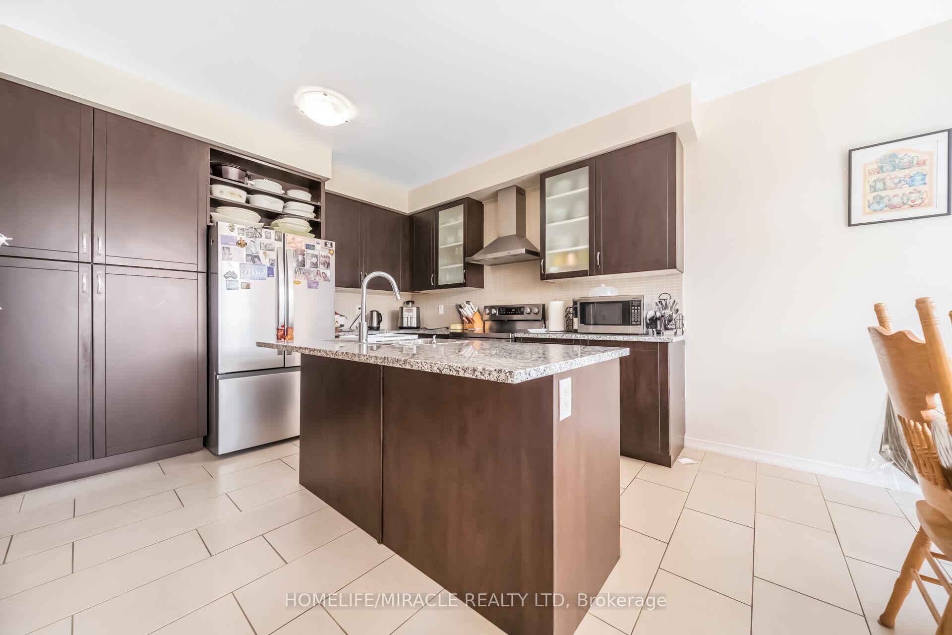 Photo 14 of 14 Abercrombie Crescent, Brampton, Northwest Brampton — HOMEH