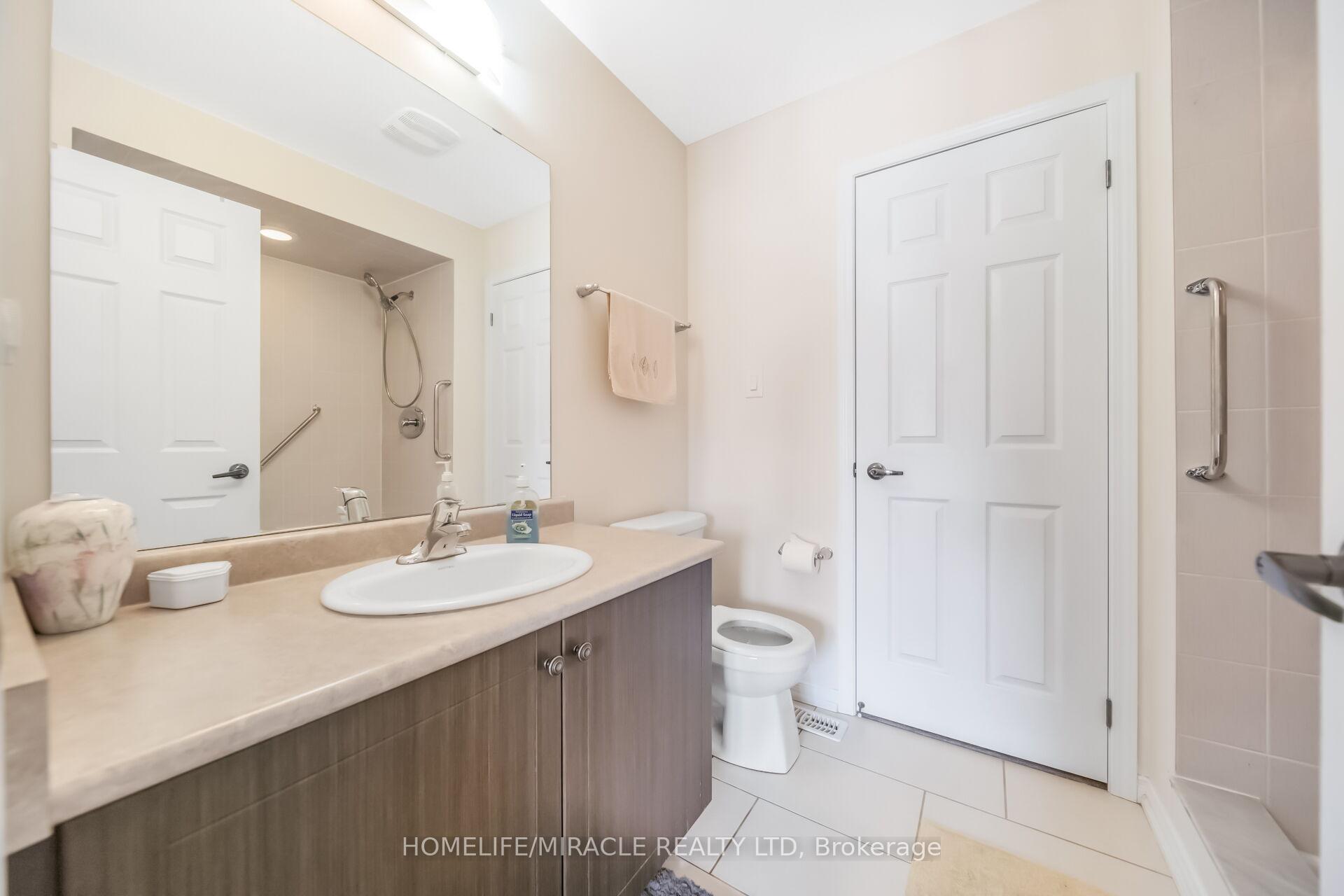 Photo 21 of 14 Abercrombie Crescent, Brampton, Northwest Brampton — HOMEH
