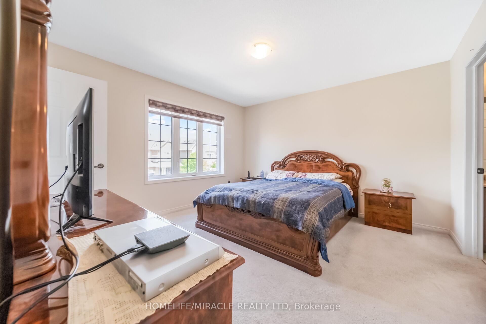 Photo 22 of 14 Abercrombie Crescent, Brampton, Northwest Brampton — HOMEH