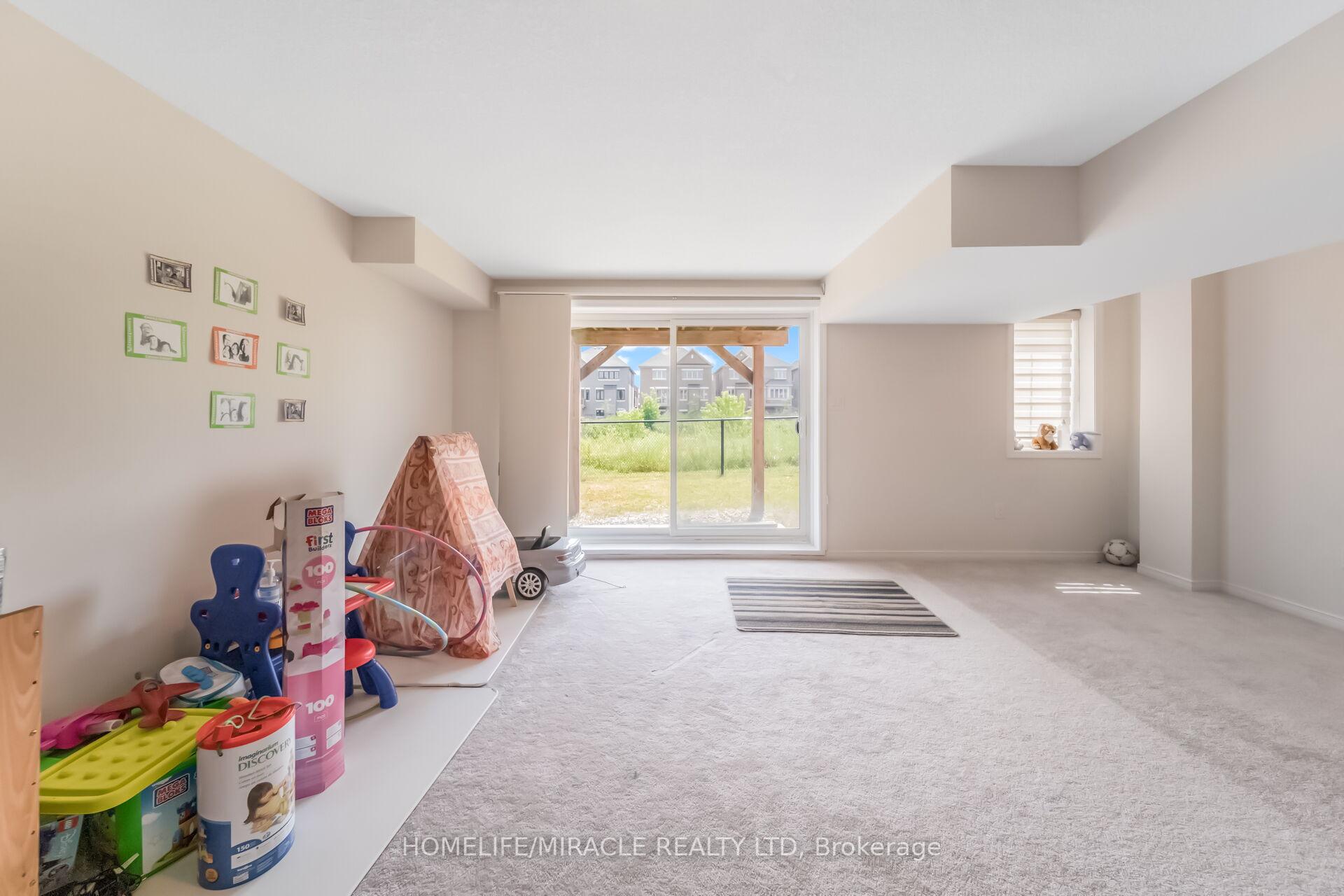 Photo 45 of 14 Abercrombie Crescent, Brampton, Northwest Brampton — HOMEH