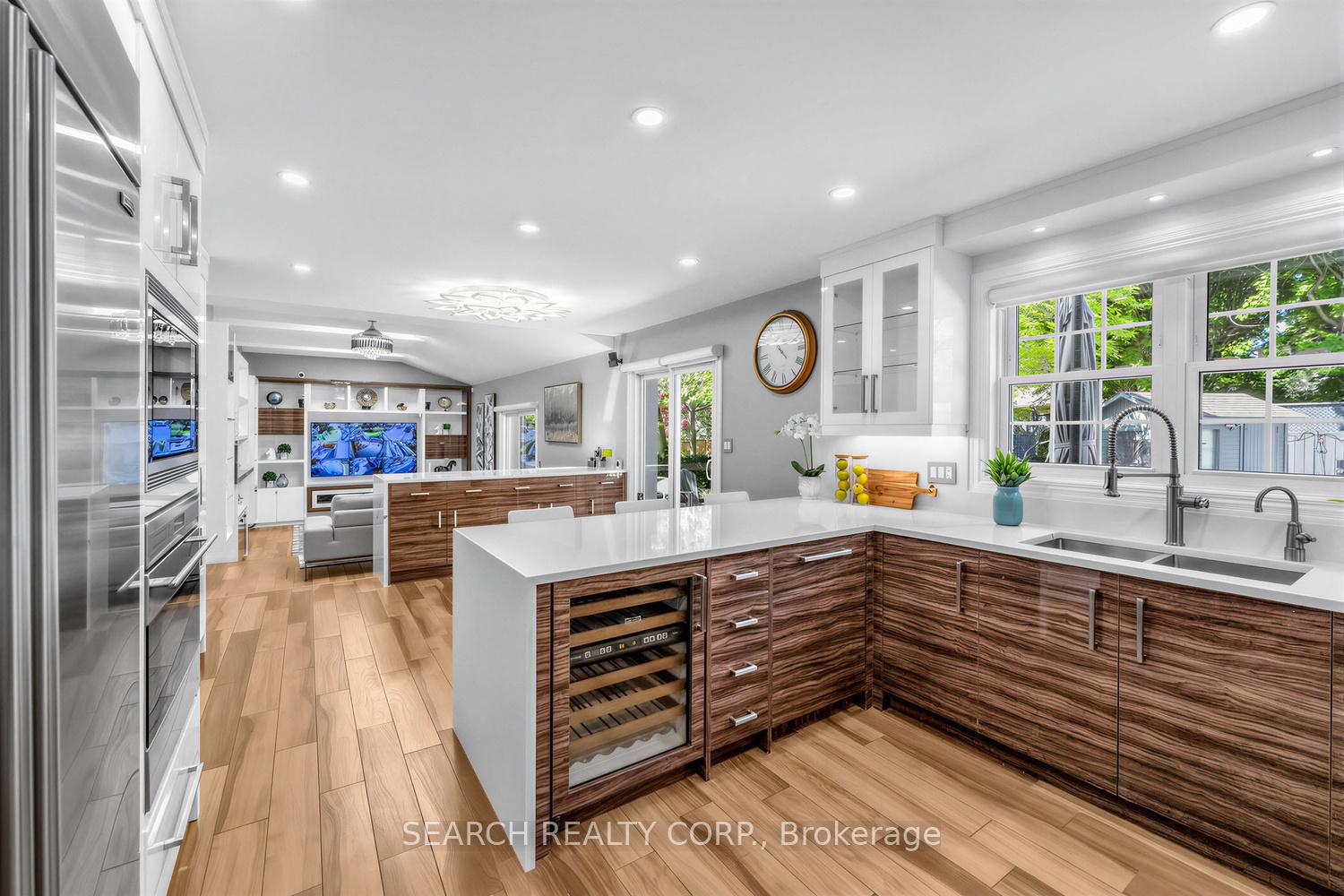 Photo 17 of 1421 Watersedge Road, Mississauga, Clarkson — HOMEH