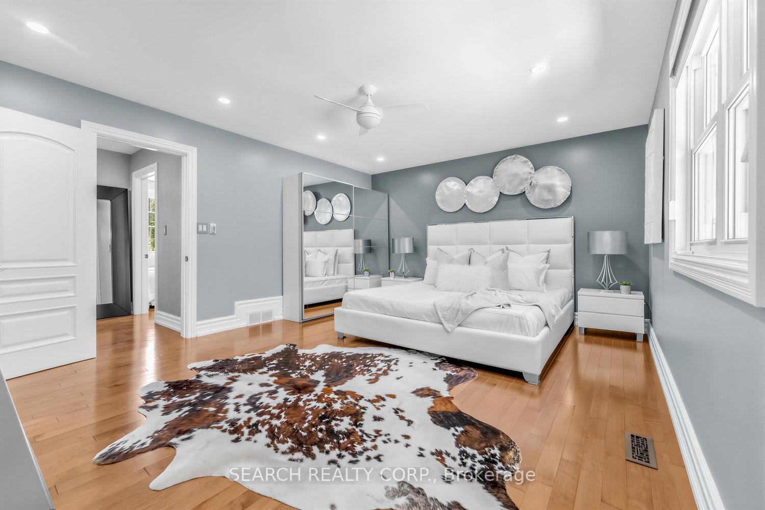 Photo 23 of 1421 Watersedge Road, Mississauga, Clarkson — HOMEH