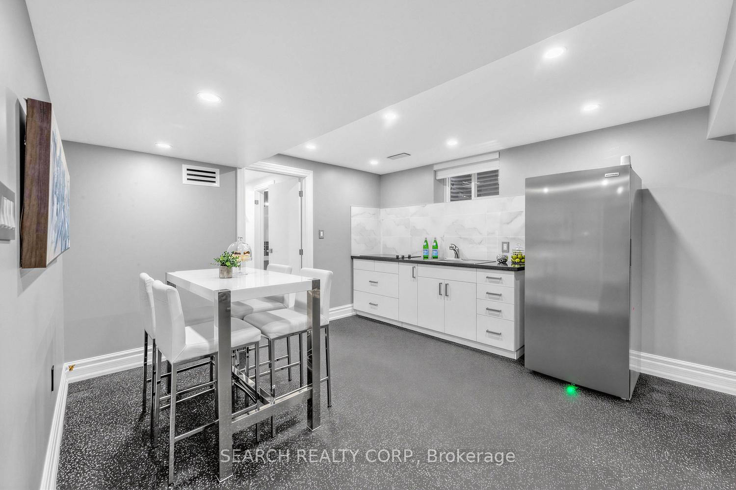 Photo 34 of 1421 Watersedge Road, Mississauga, Clarkson — HOMEH