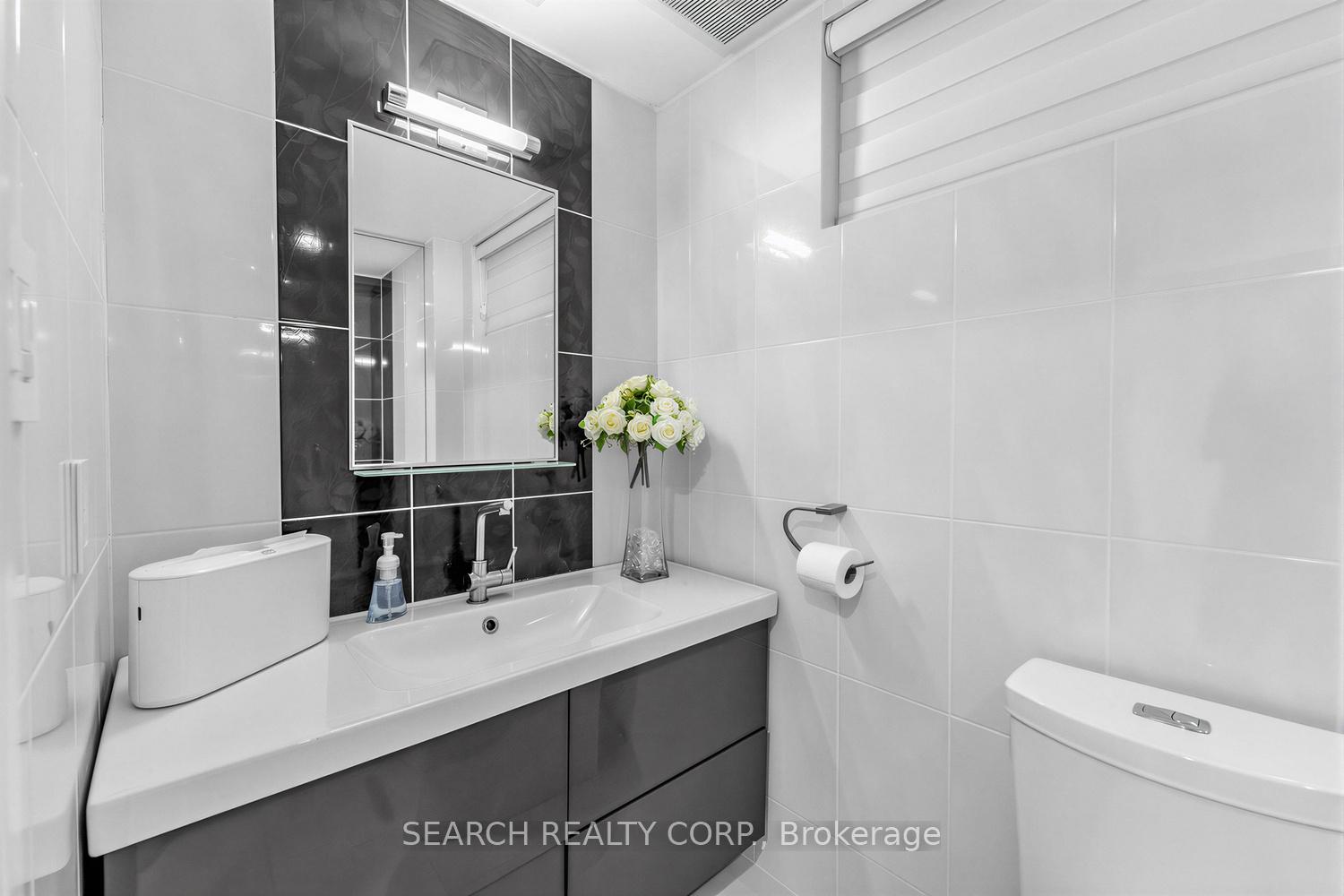 Photo 35 of 1421 Watersedge Road, Mississauga, Clarkson — HOMEH