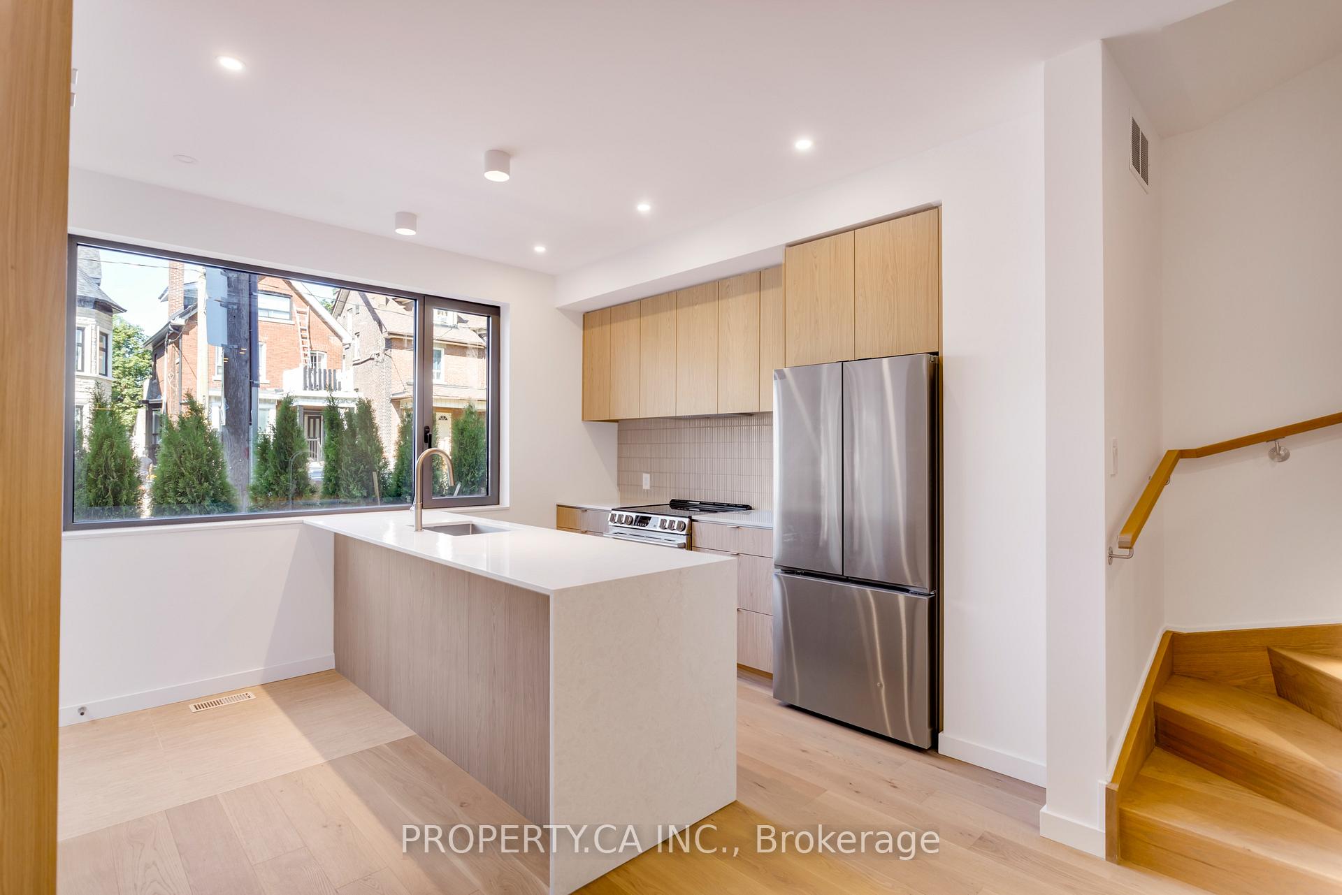 Photo 6 of Unit Unit #3, 301 Keele Street, Toronto, Junction Area — HOMEH