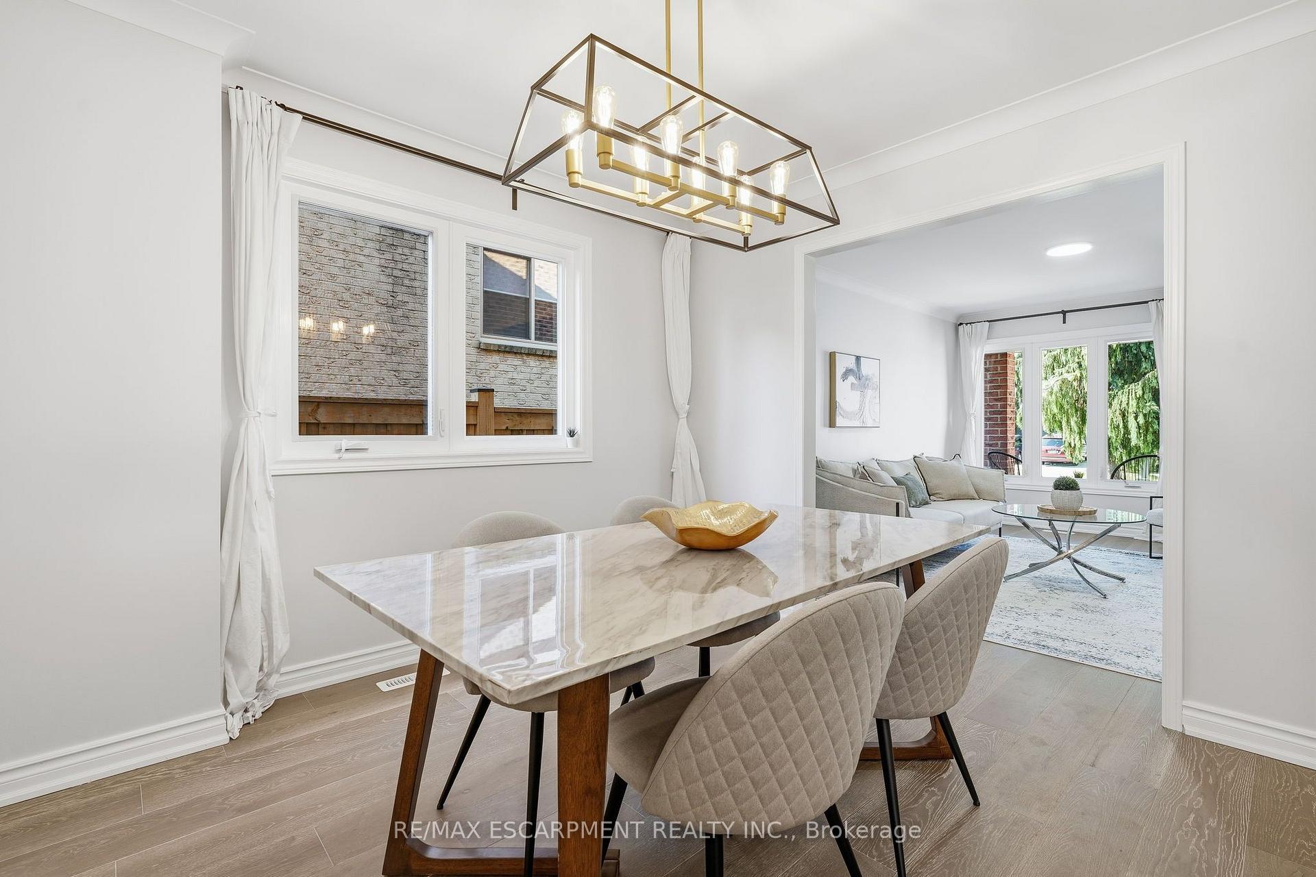 Photo 8 of 551 Deerhurst Drive, Burlington, Appleby — HOMEH