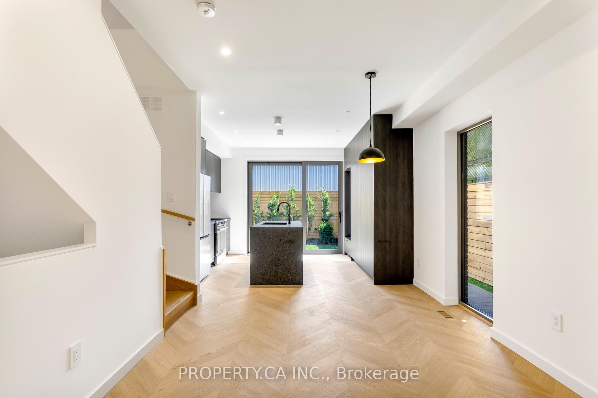 Photo 7 of Unit Unit #4, 301 Keele Street, Toronto, Junction Area — HOMEH