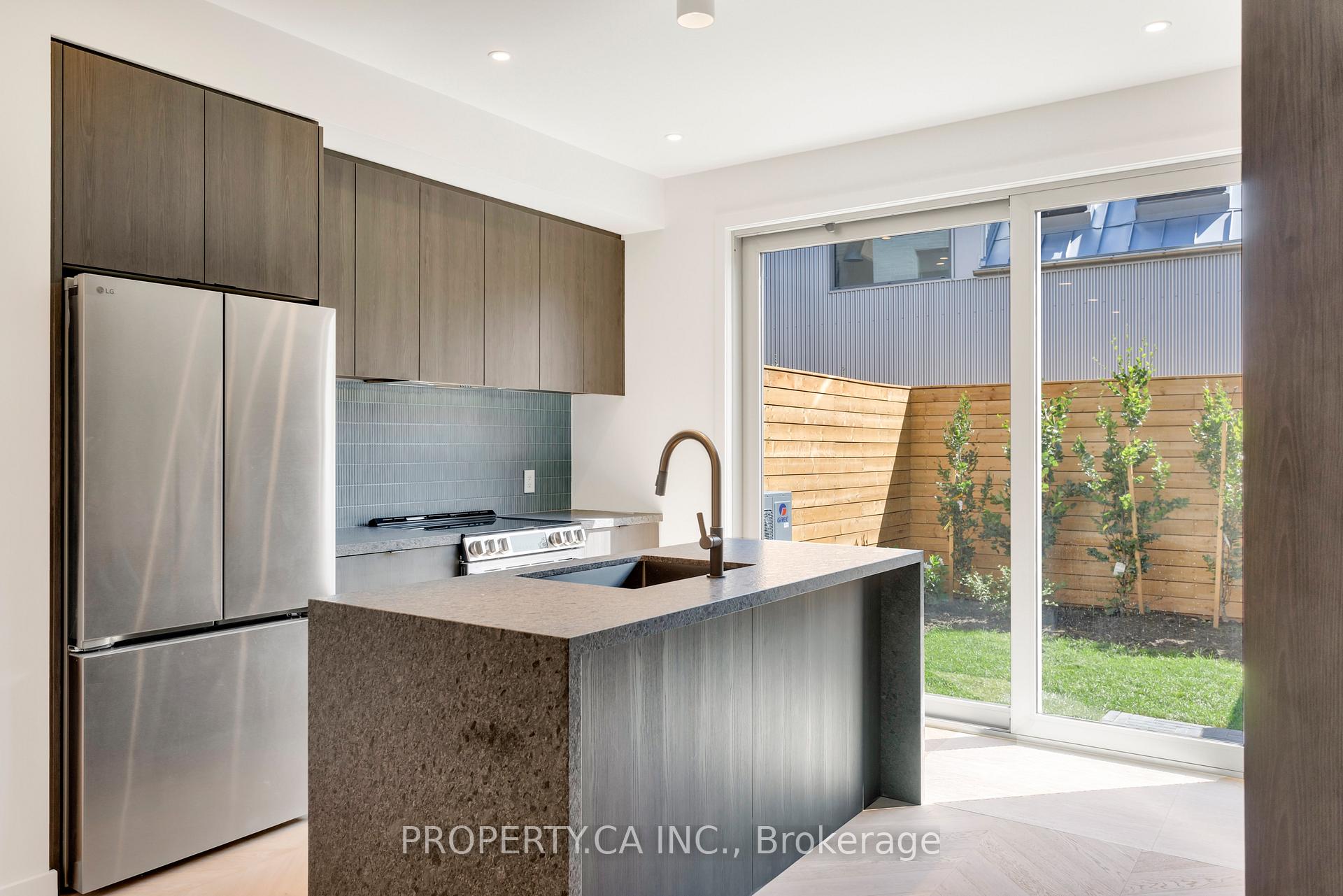 Photo 9 of Unit Unit #4, 301 Keele Street, Toronto, Junction Area — HOMEH