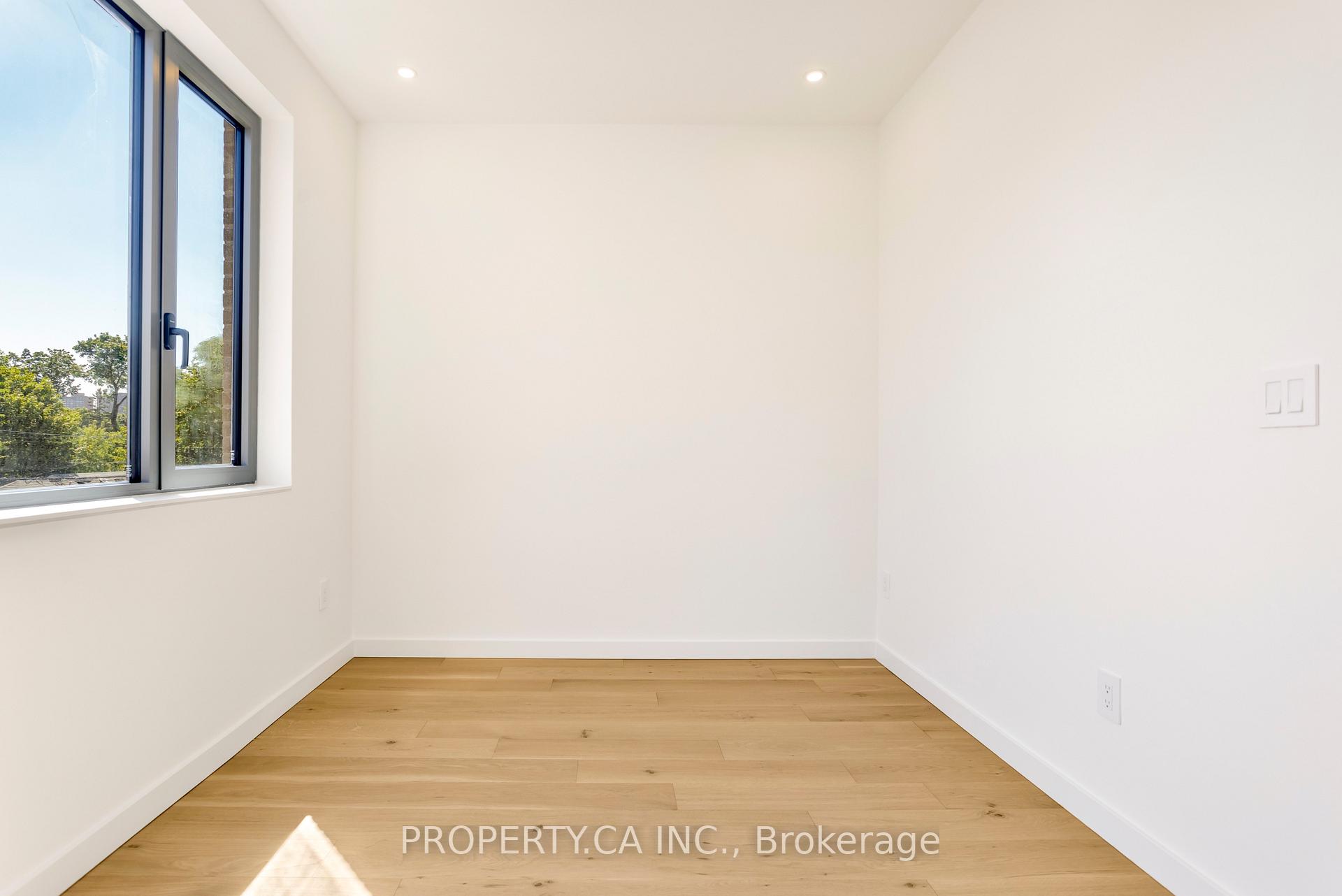 Photo 24 of Unit Unit #4, 301 Keele Street, Toronto, Junction Area — HOMEH