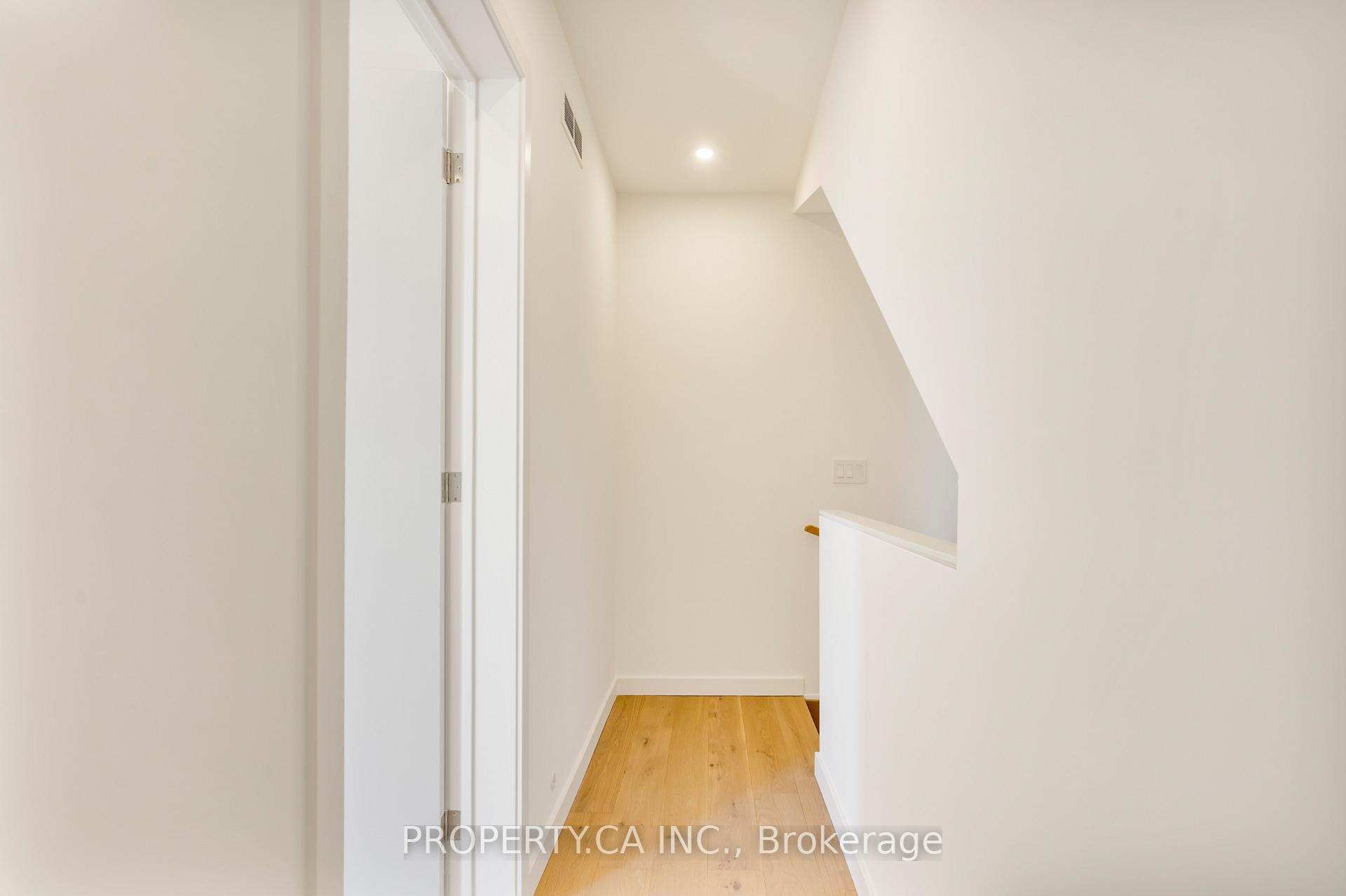 Photo 26 of Unit Unit #4, 301 Keele Street, Toronto, Junction Area — HOMEH