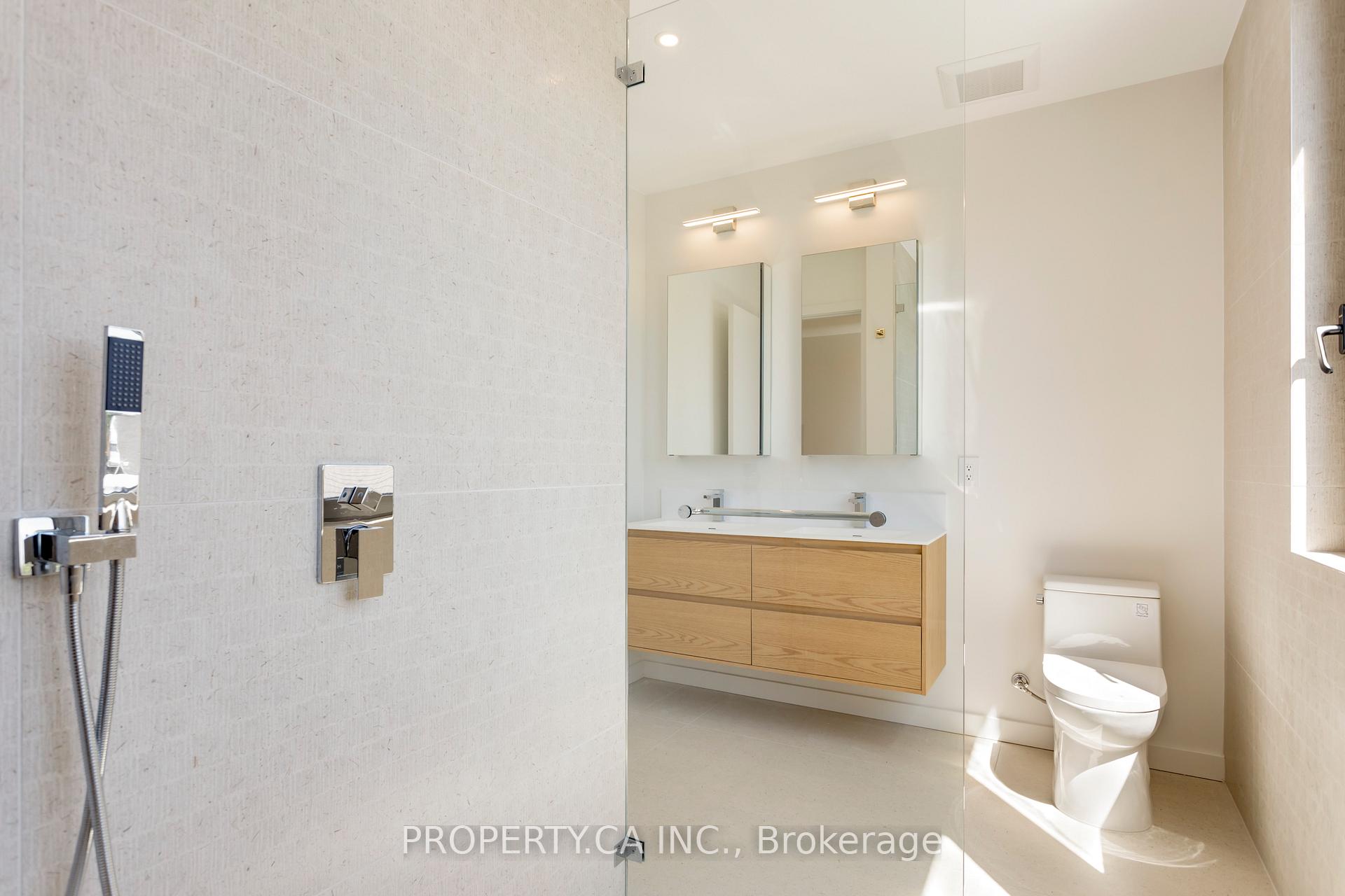 Photo 33 of Unit Unit #4, 301 Keele Street, Toronto, Junction Area — HOMEH