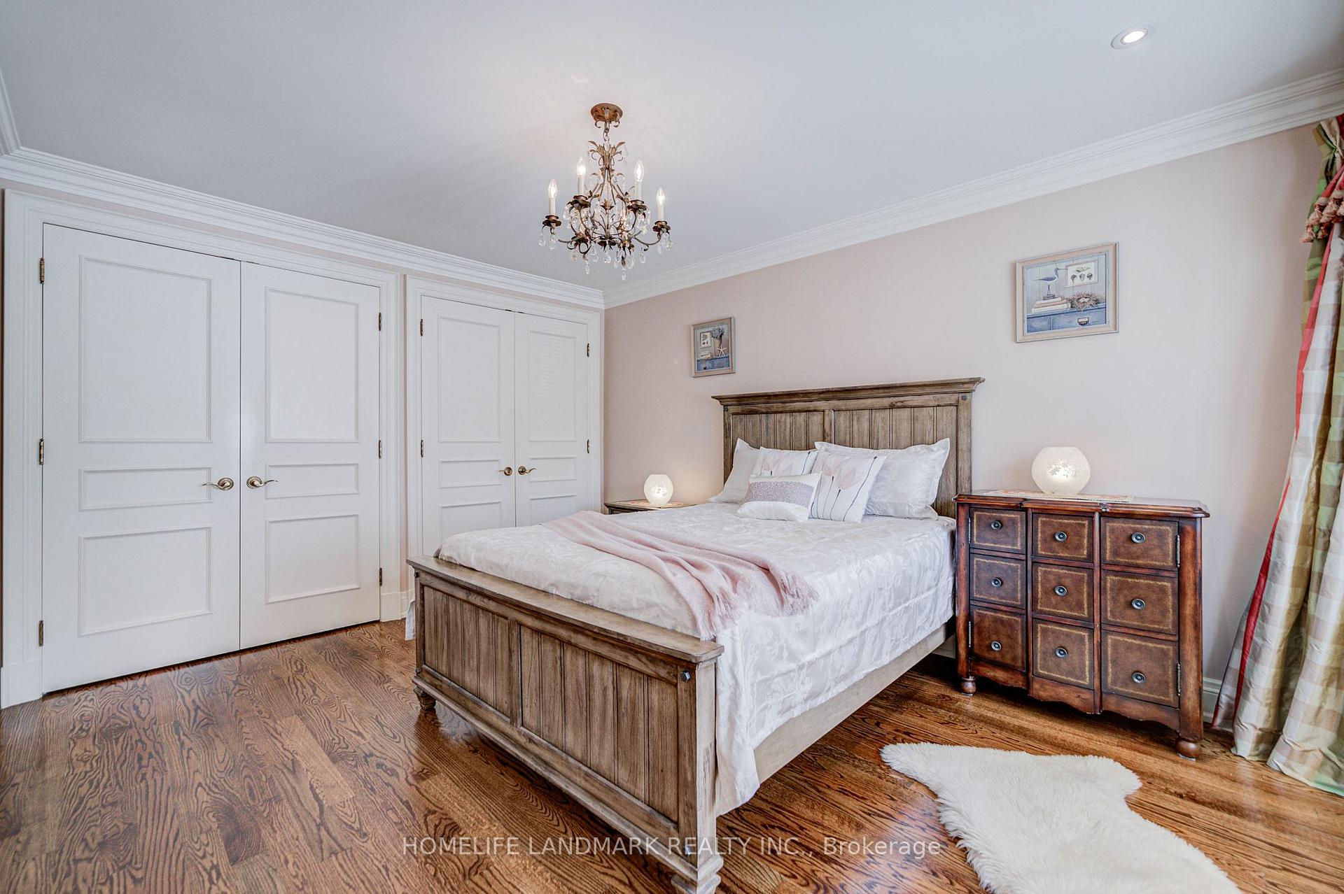 Photo 35 of 37 Maimonides Court, Vaughan, Crestwood-Springfarm-Yorkhill — HOMEH