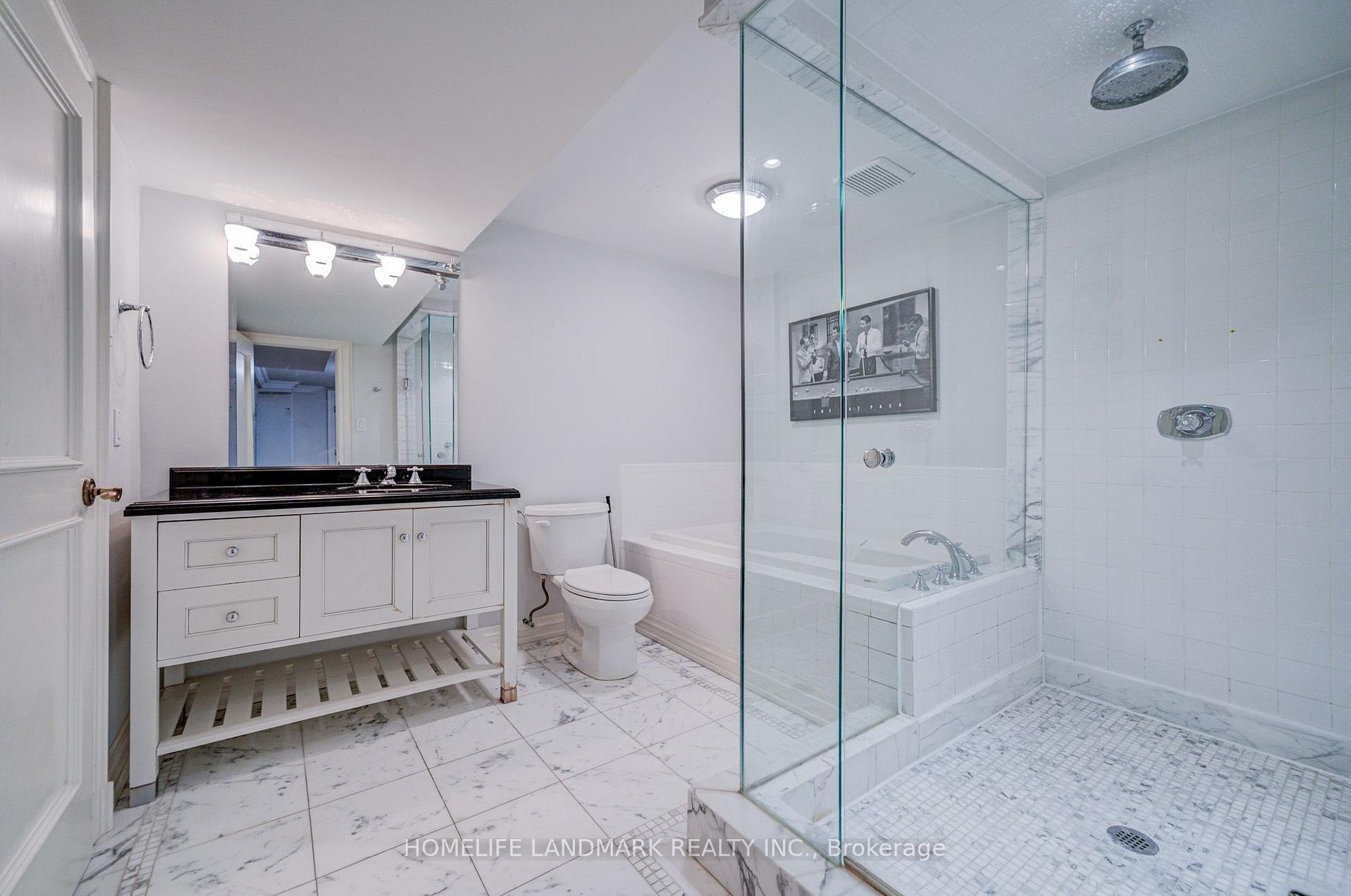 Photo 45 of 37 Maimonides Court, Vaughan, Crestwood-Springfarm-Yorkhill — HOMEH