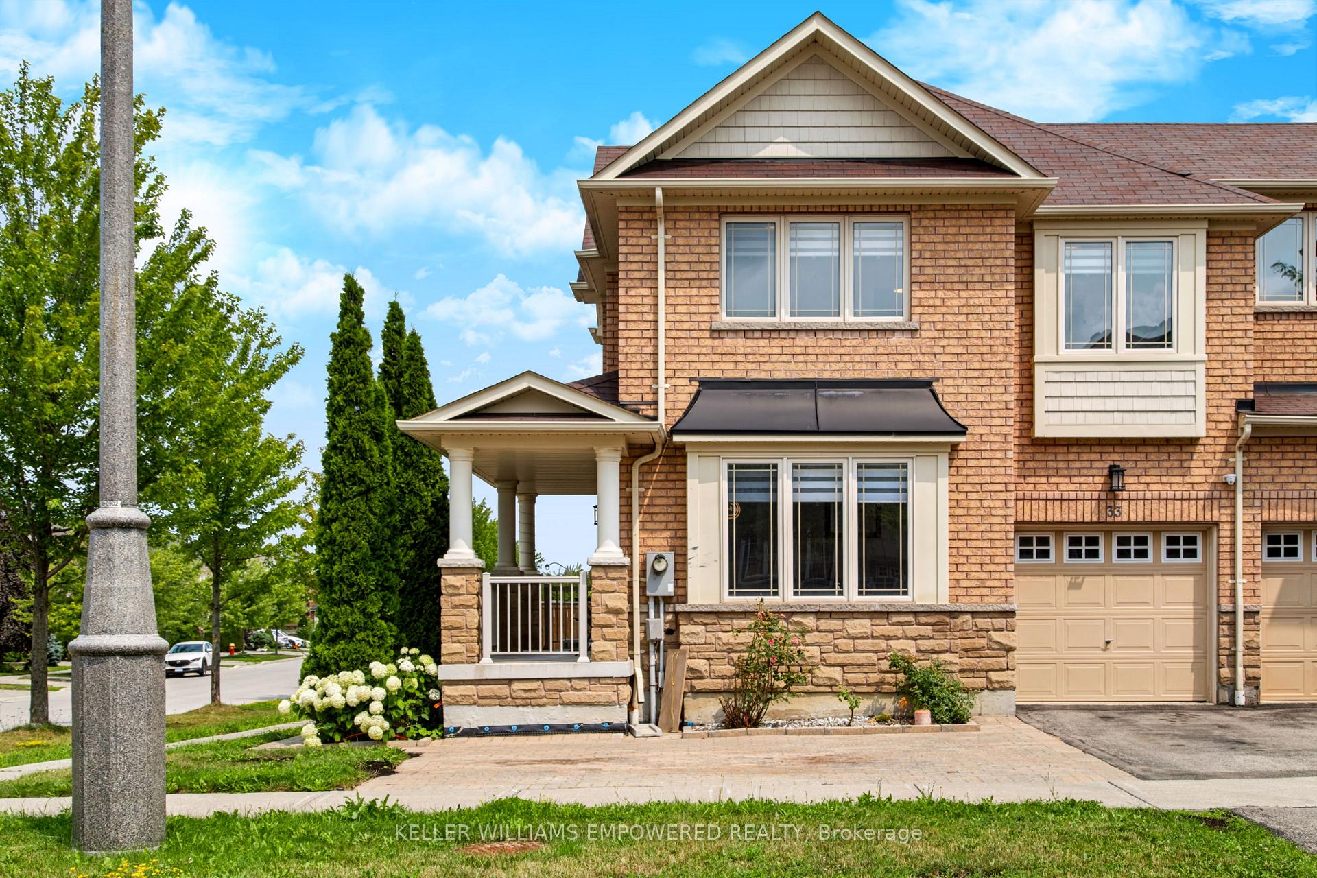 Front of 33 Winisk Street