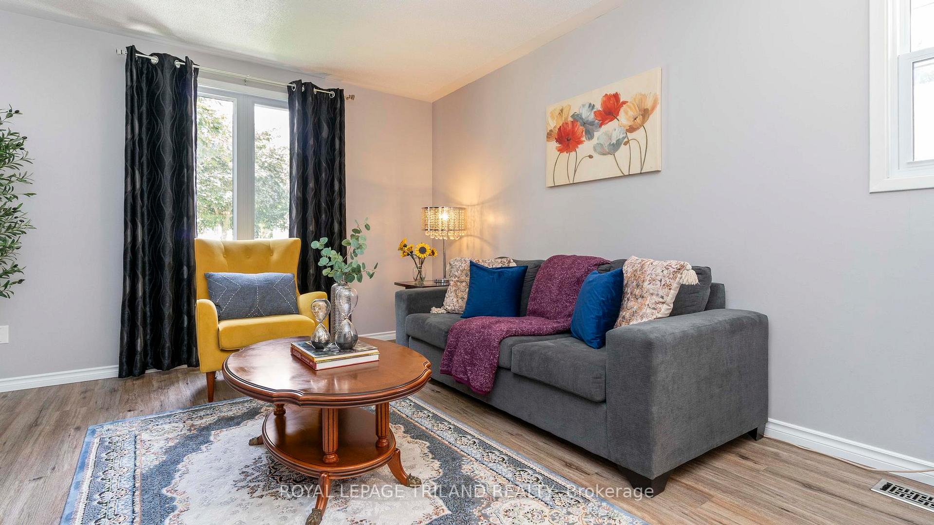 Photo 10 of 27 Patience Crescent, London, South X — HOMEH