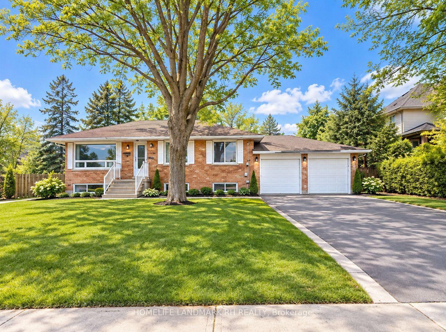 Photo 3 of 114 Hollingsworth Drive, King, King City — HOMEH
