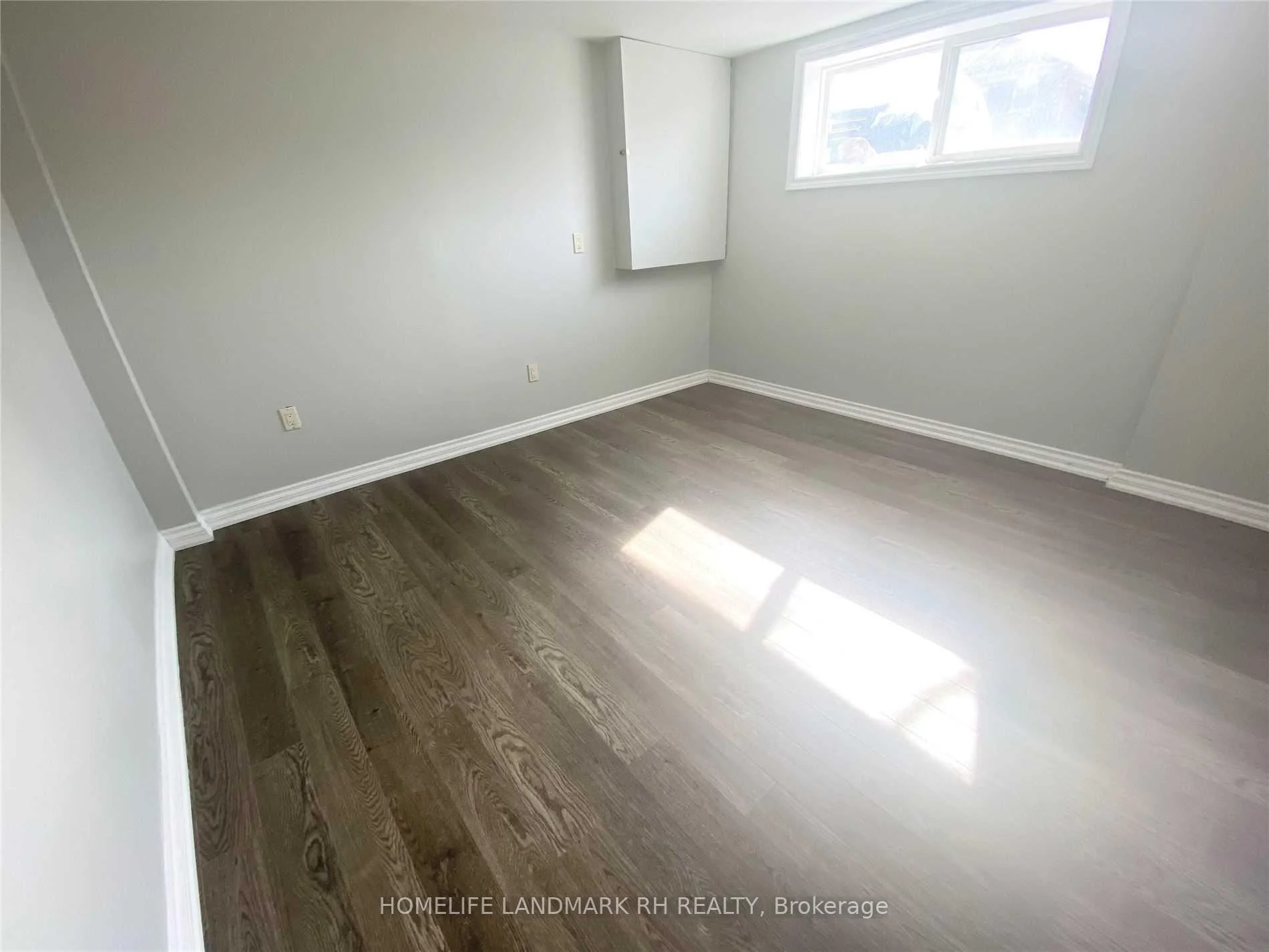 Photo 30 of 114 Hollingsworth Drive, King, King City — HOMEH