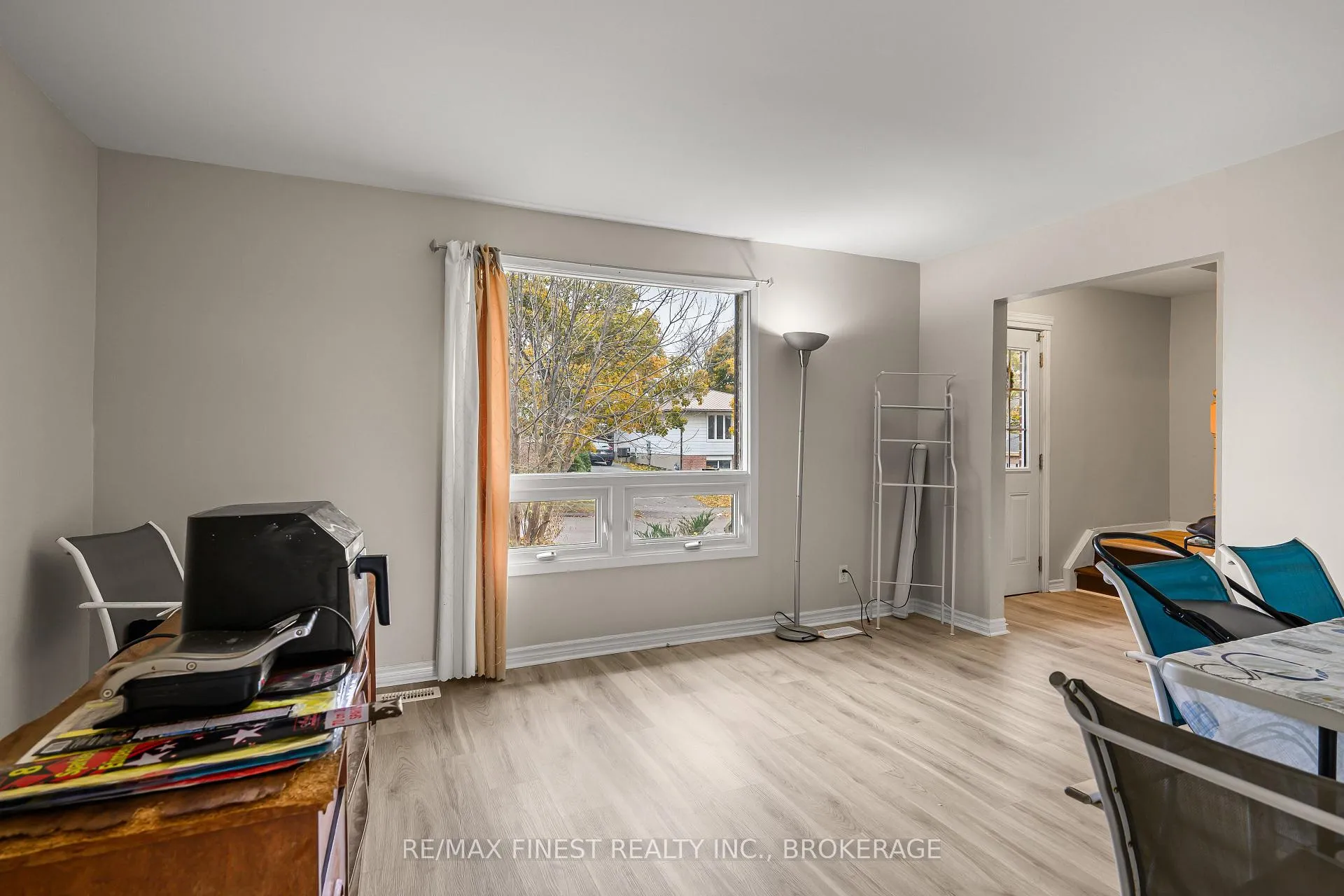 Photo 5 of 136 Calderwood Drive, Kingston, Central City West — HOMEH