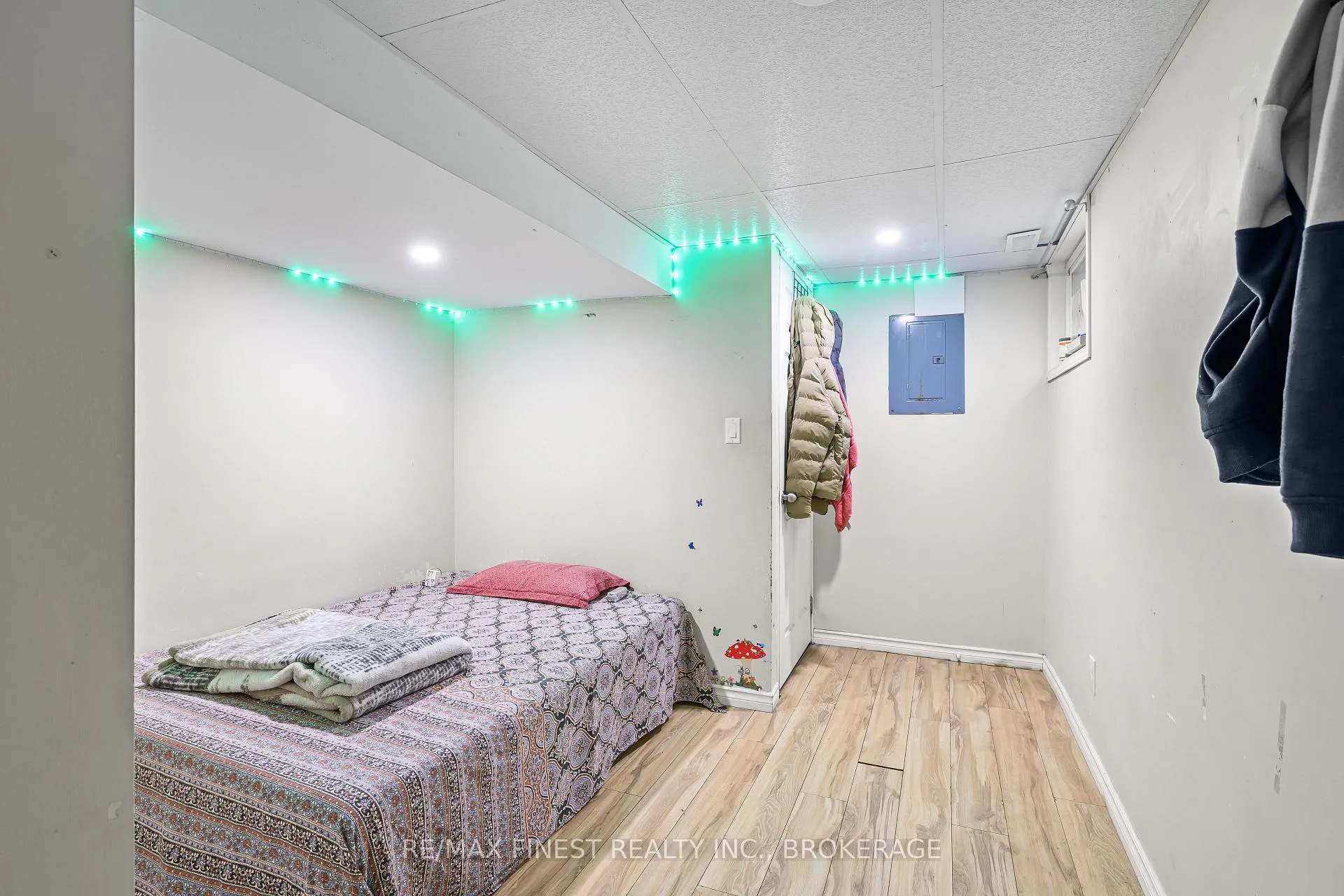 Photo 30 of 136 Calderwood Drive, Kingston, Central City West — HOMEH
