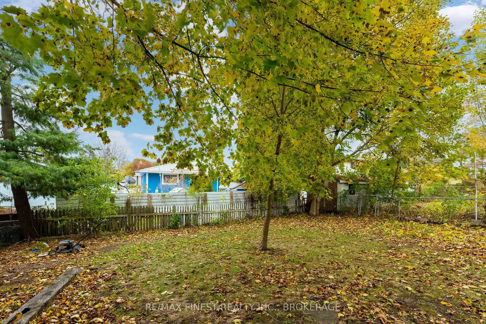 Photo 33 of 136 Calderwood Drive, Kingston, Central City West — HOMEH
