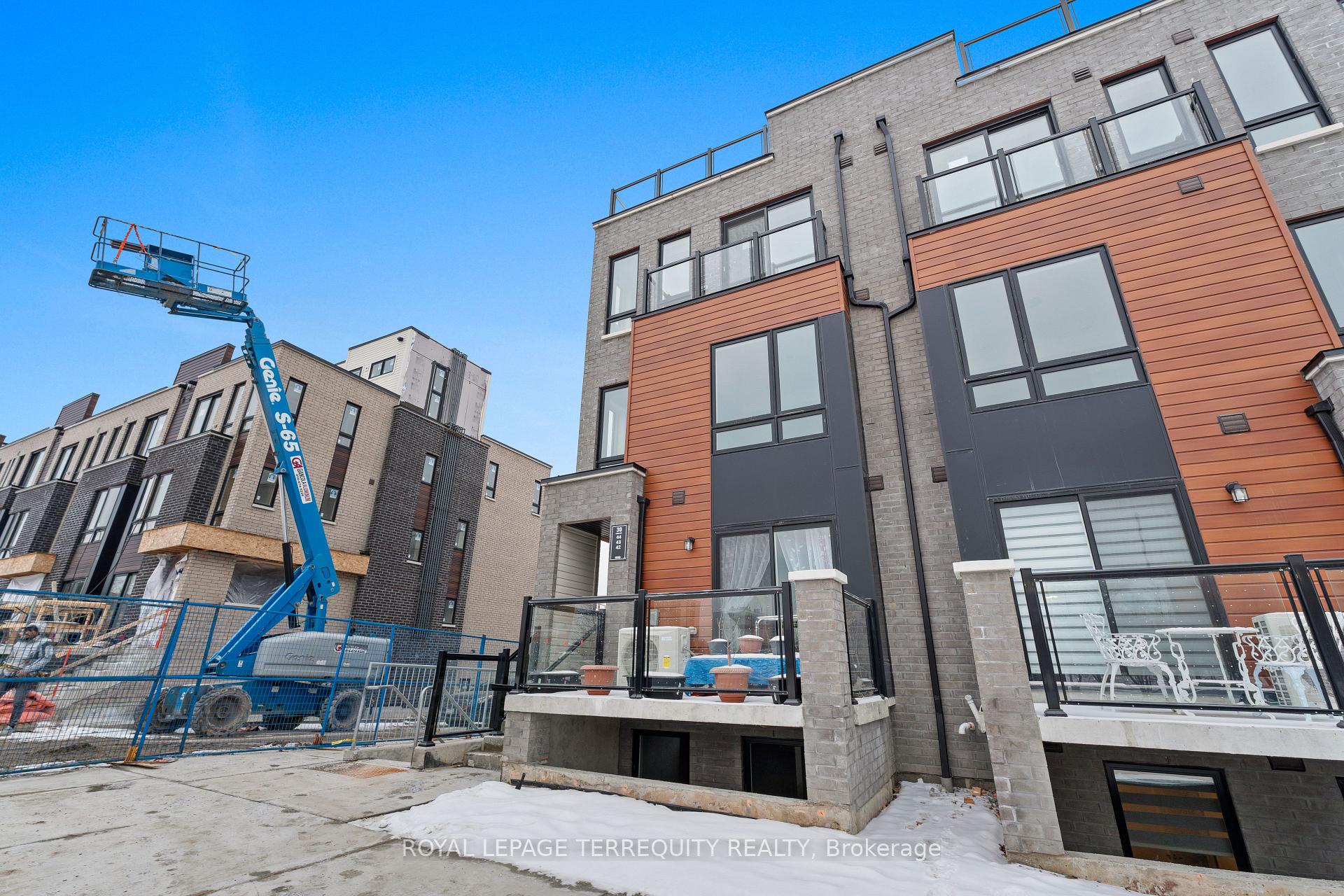 Photo 3 of Unit 43, 30 Liben Way, Scarborough, Malvern — HOMEH