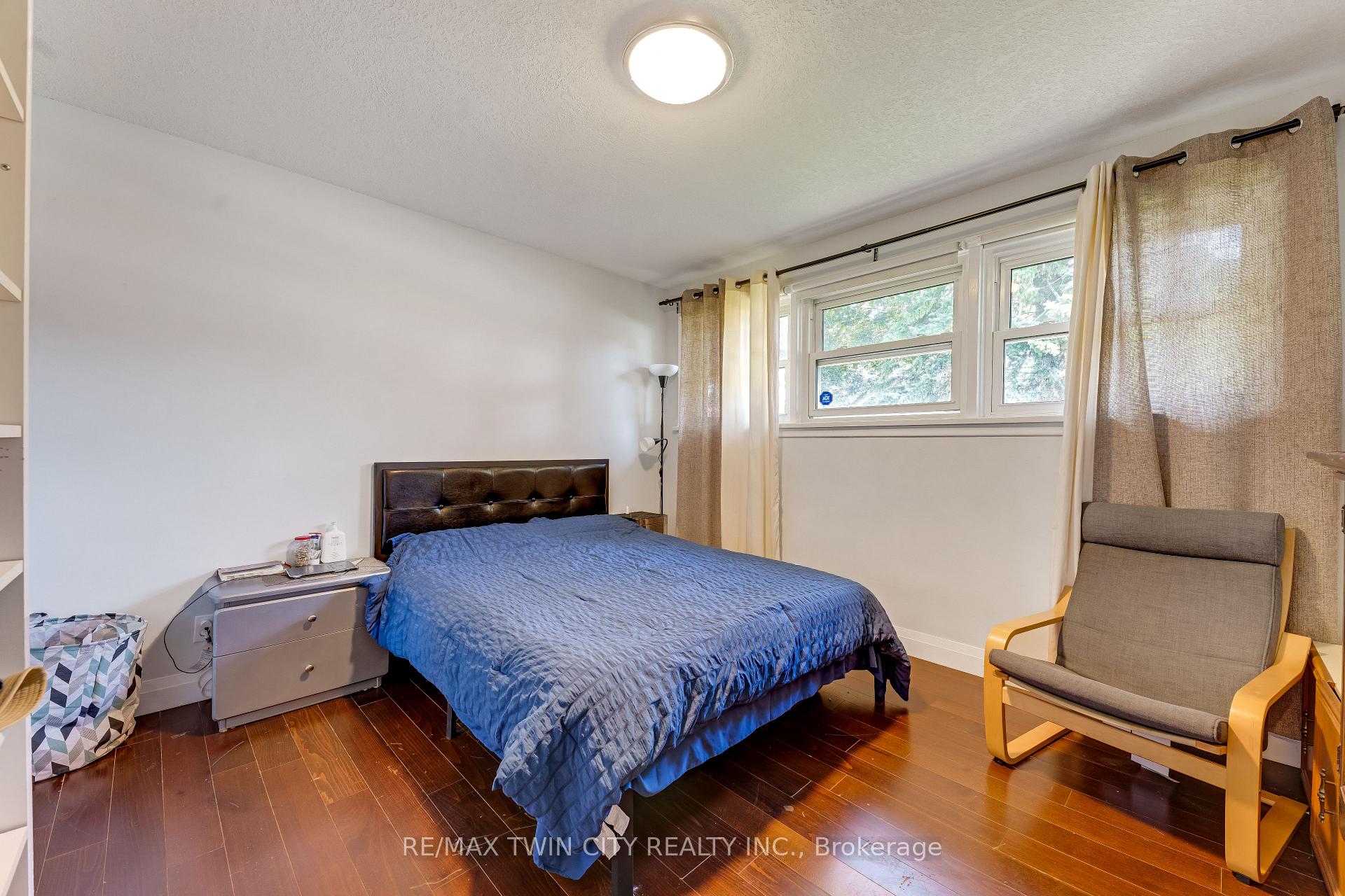 Photo 18 of 169 Bruce Street, Kitchener, Heritage Park/Rosemount — HOMEH