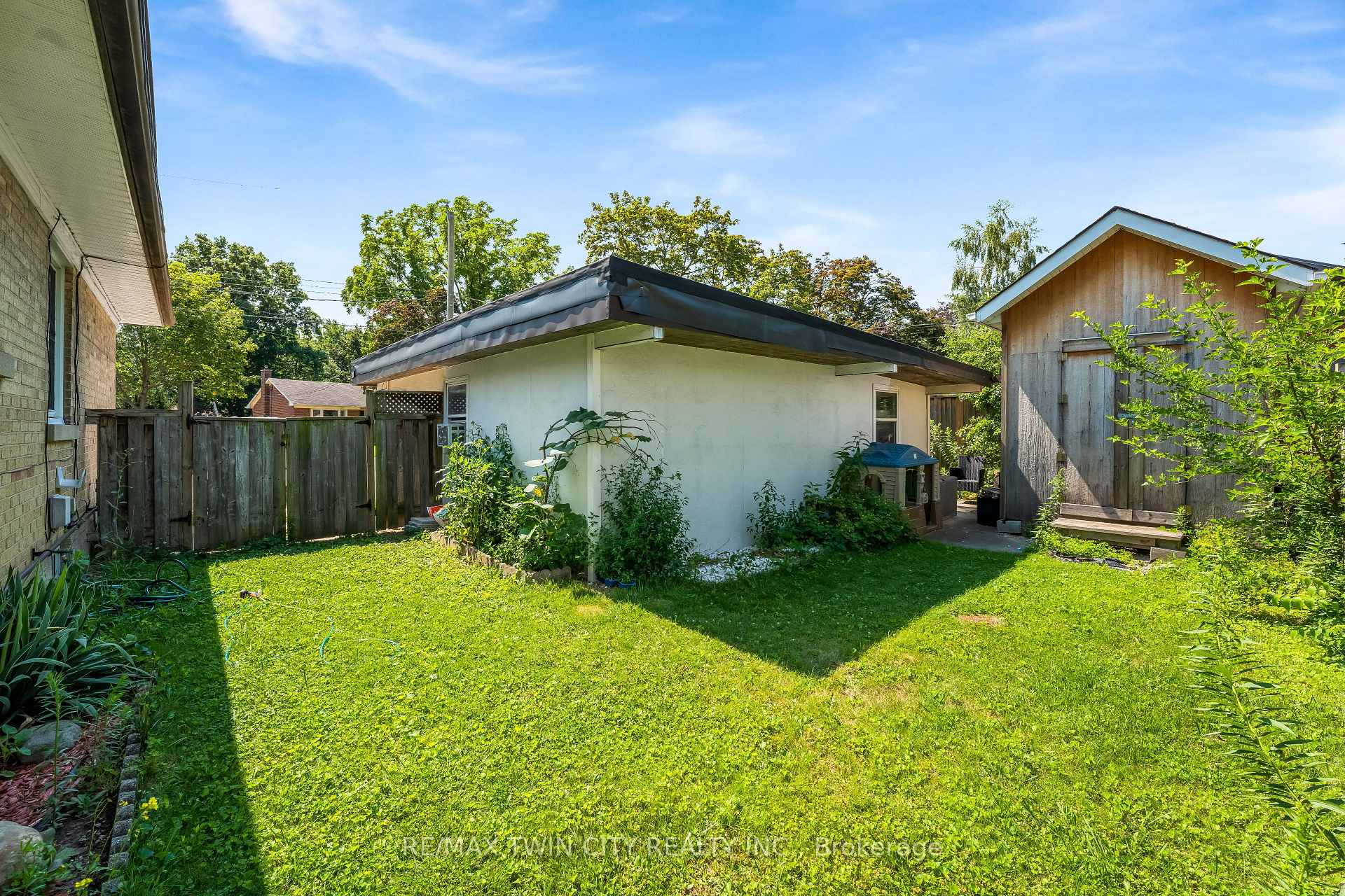 Photo 37 of 169 Bruce Street, Kitchener, Heritage Park/Rosemount — HOMEH