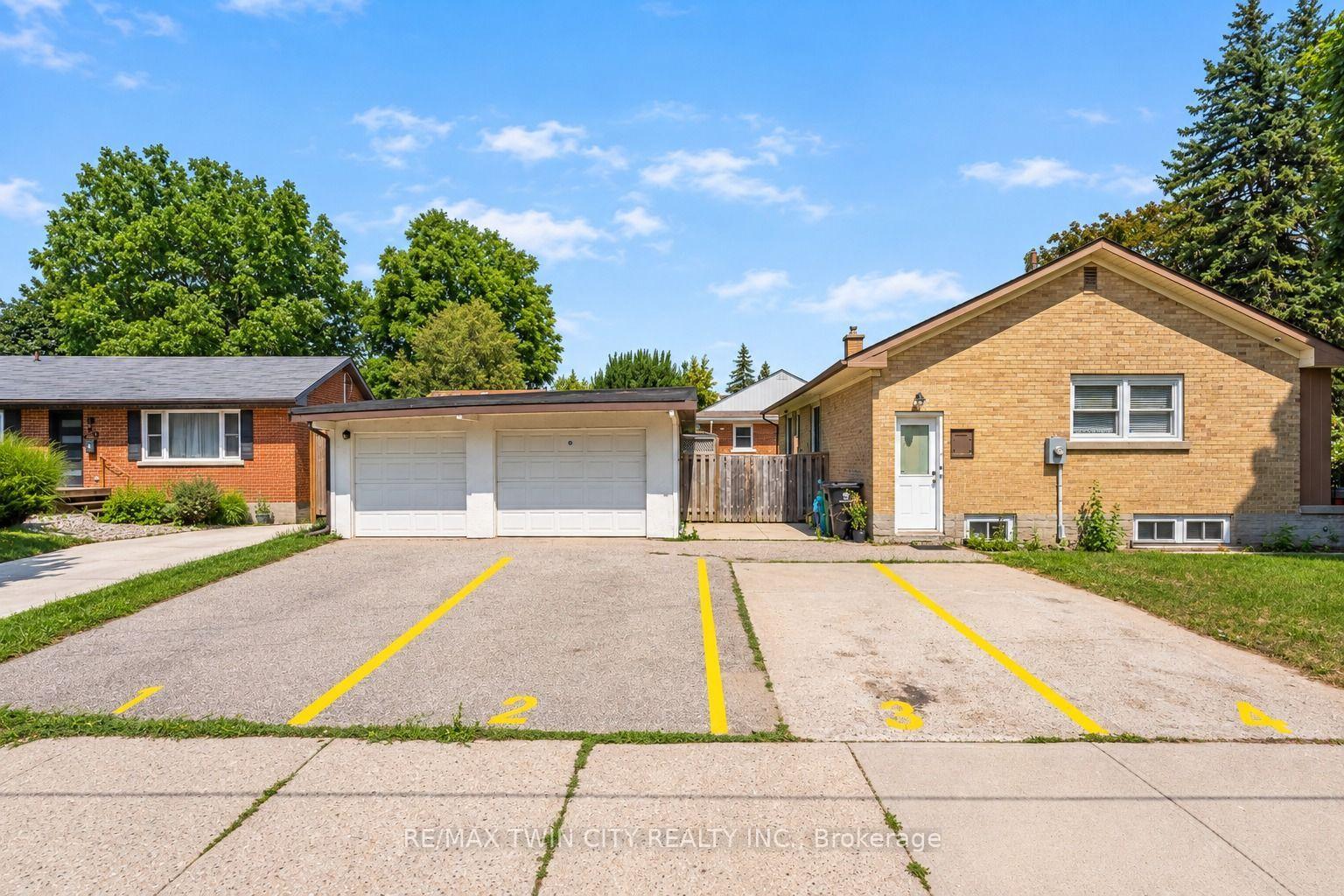 Photo 42 of 169 Bruce Street, Kitchener, Heritage Park/Rosemount — HOMEH