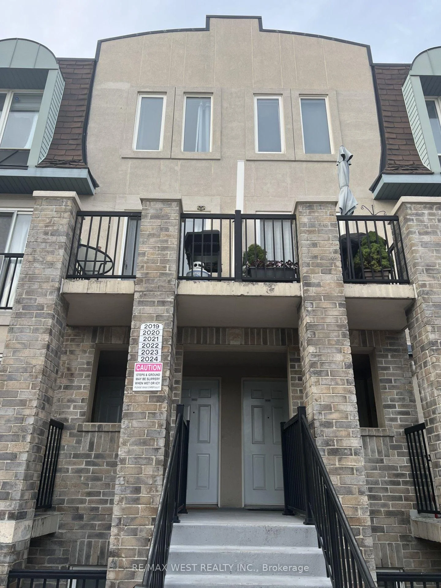 Photo 4 of Unit 2020, 125 George Appleton Way, North York, Downsview-Roding-CFB — HOMEH