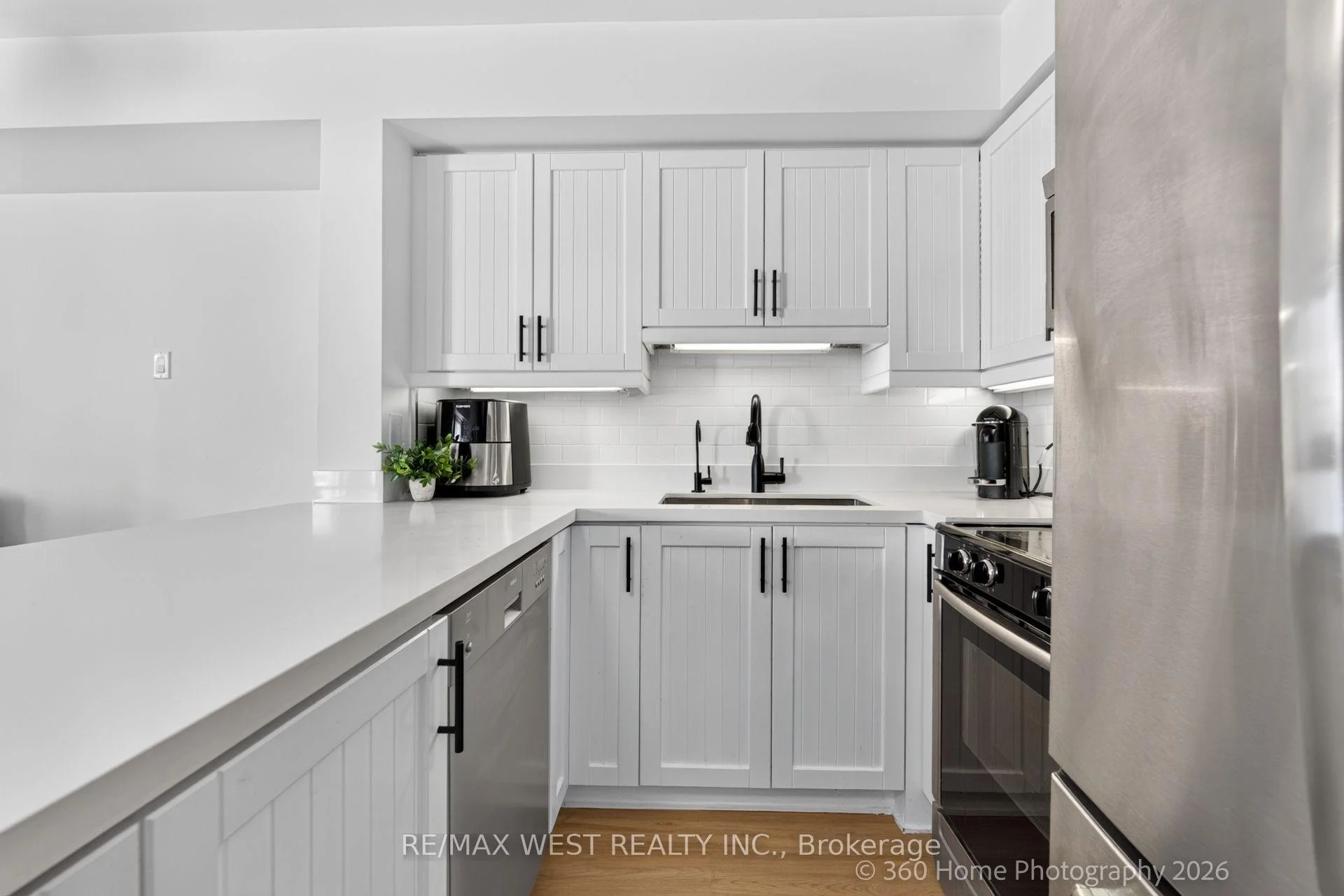 Photo 8 of Unit 2020, 125 George Appleton Way, North York, Downsview-Roding-CFB — HOMEH
