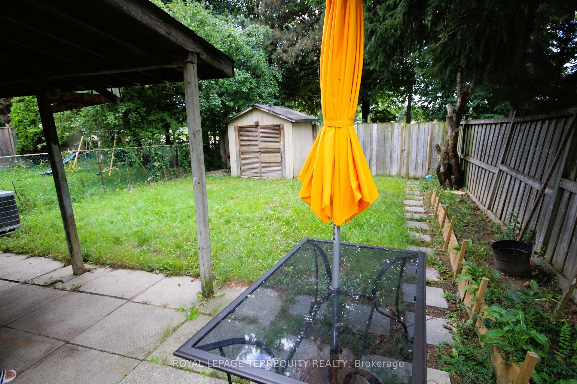 Photo 3 of Unit Bsmt, 33 Parsell Square, Scarborough, Malvern — HOMEH