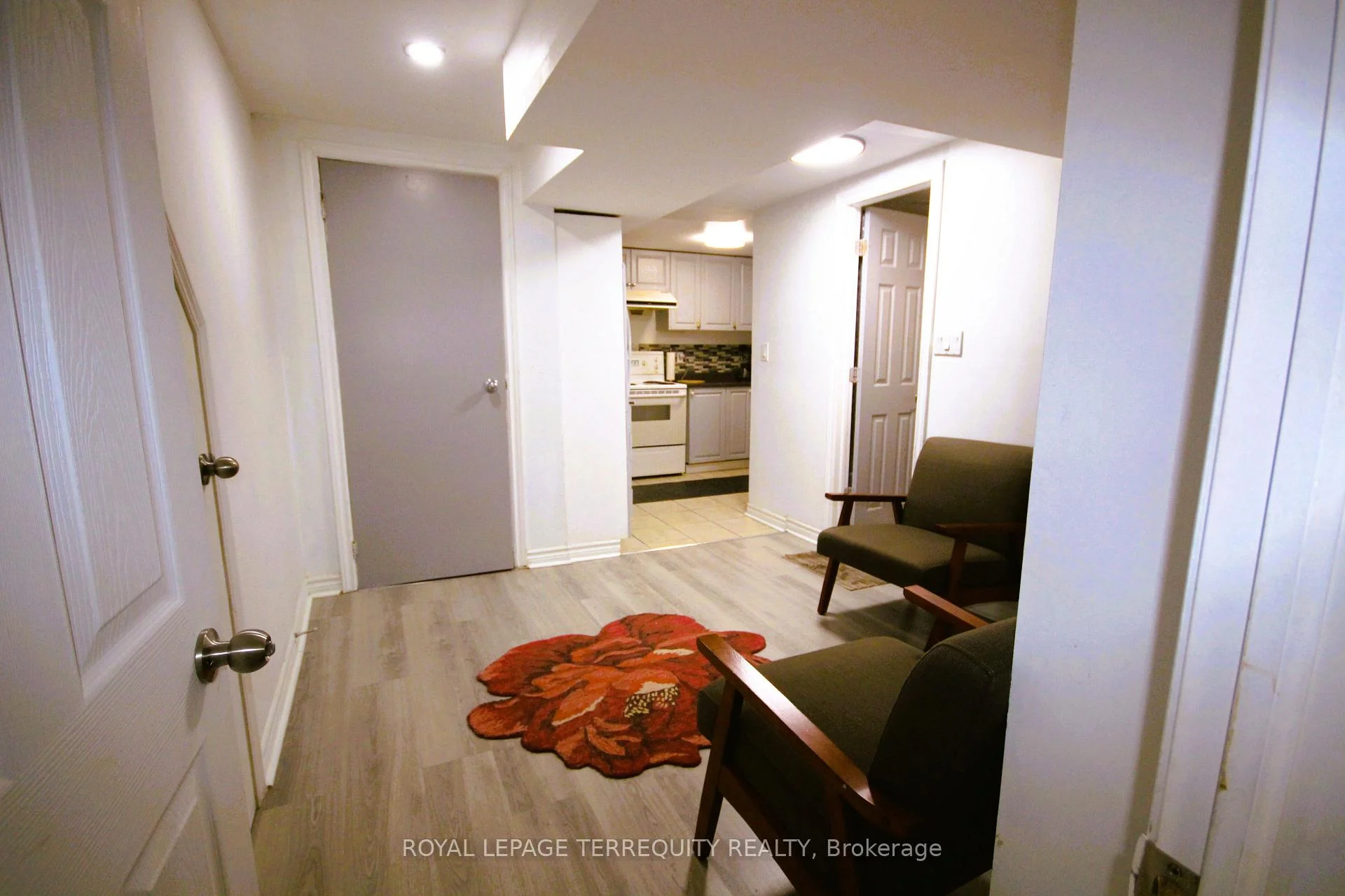 Photo 4 of Unit Bsmt, 33 Parsell Square, Scarborough, Malvern — HOMEH