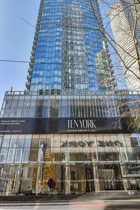 Photo 2 of Unit 5410, 10 York Street, Toronto, Waterfront Communities — HOMEH