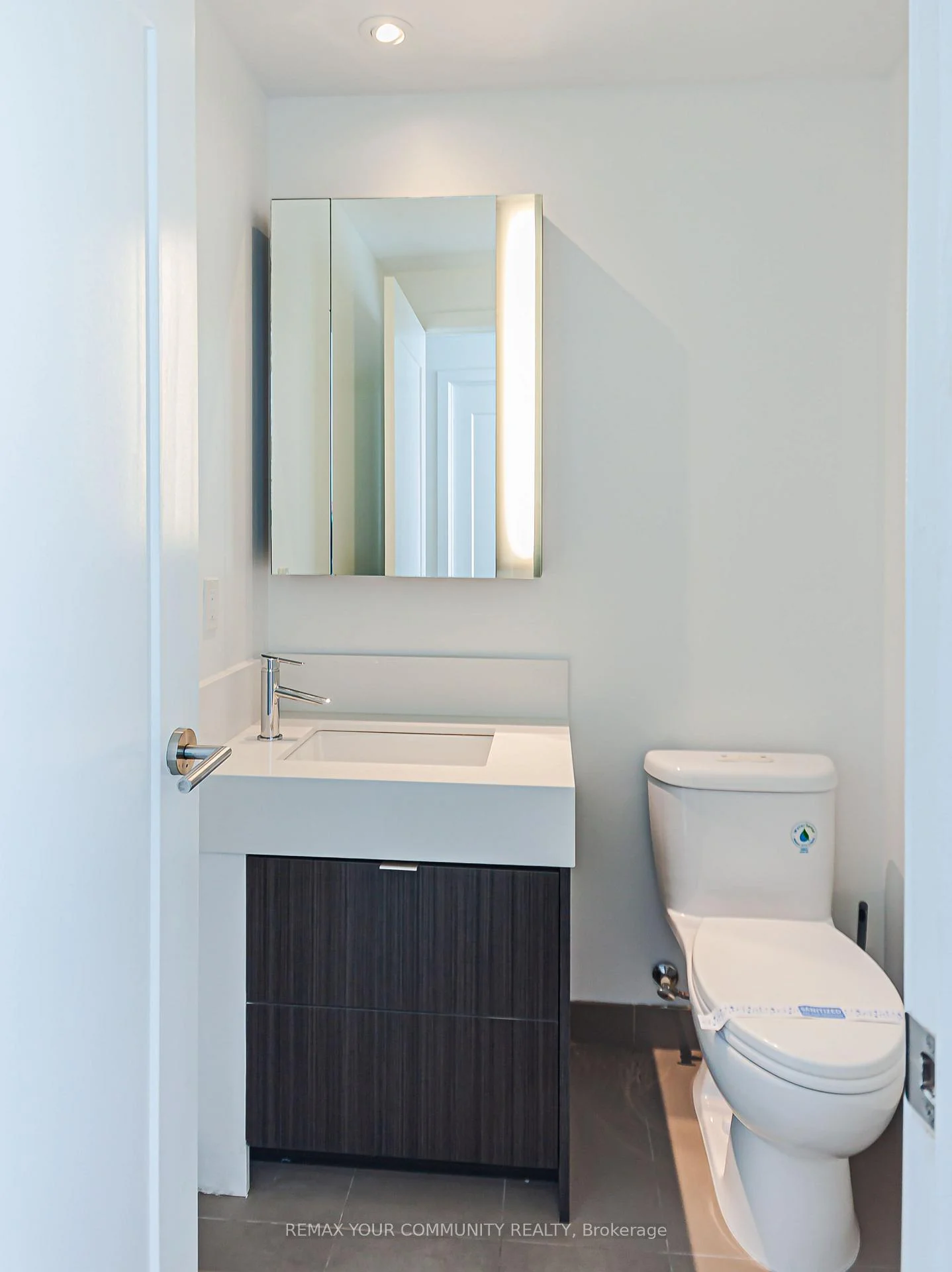 Photo 15 of Unit 5410, 10 York Street, Toronto, Waterfront Communities — HOMEH