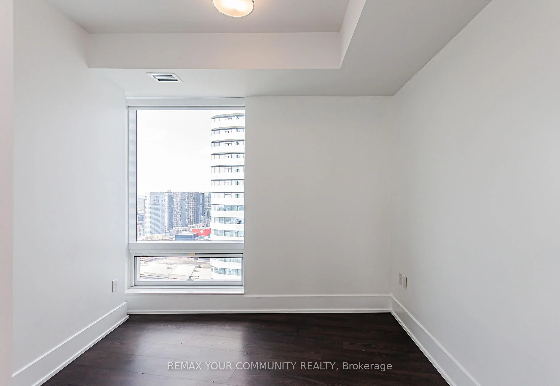 Photo 21 of Unit 5410, 10 York Street, Toronto, Waterfront Communities — HOMEH