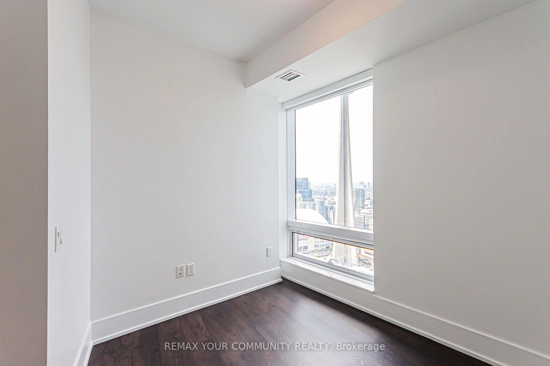 Photo 22 of Unit 5410, 10 York Street, Toronto, Waterfront Communities — HOMEH
