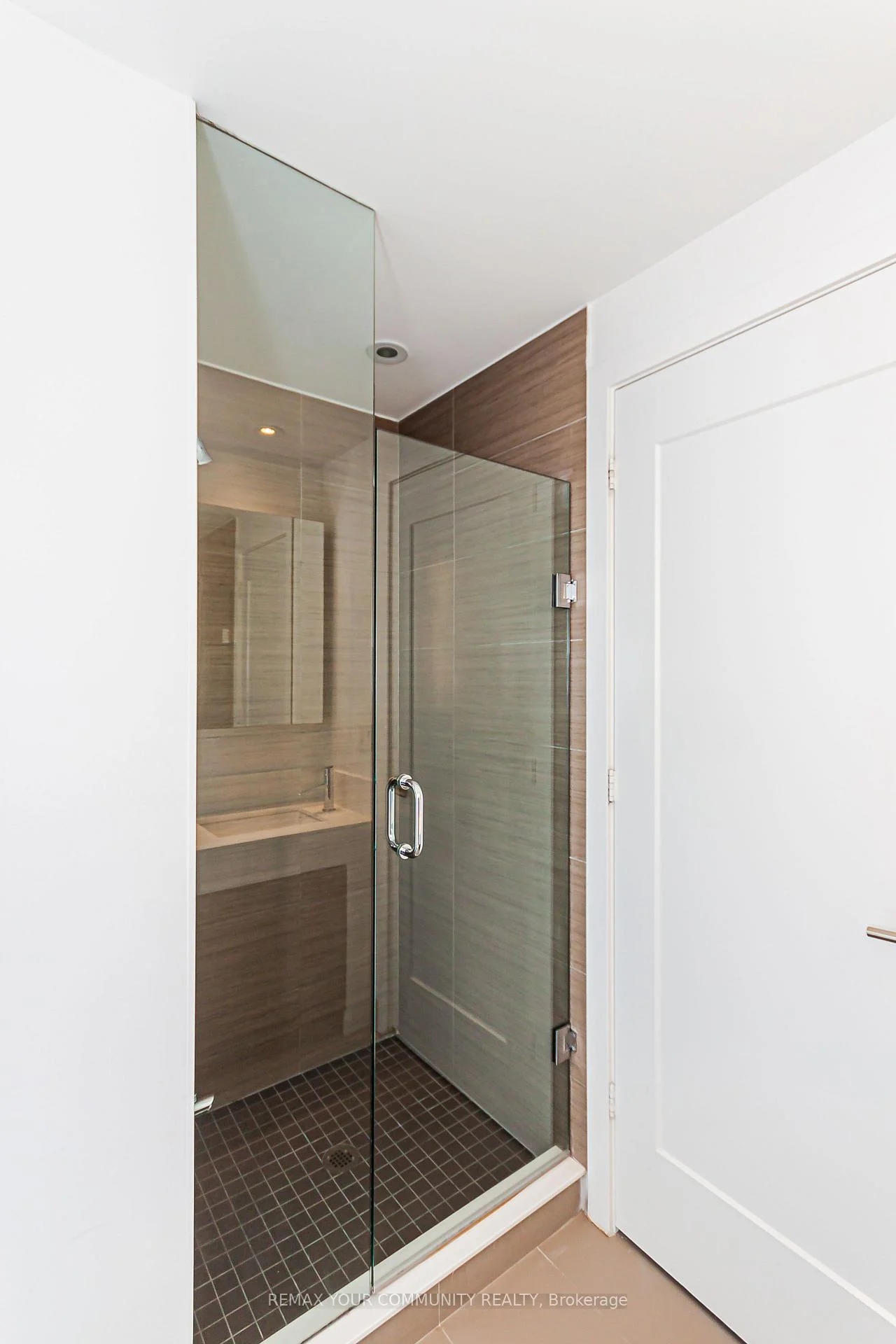 Photo 23 of Unit 5410, 10 York Street, Toronto, Waterfront Communities — HOMEH