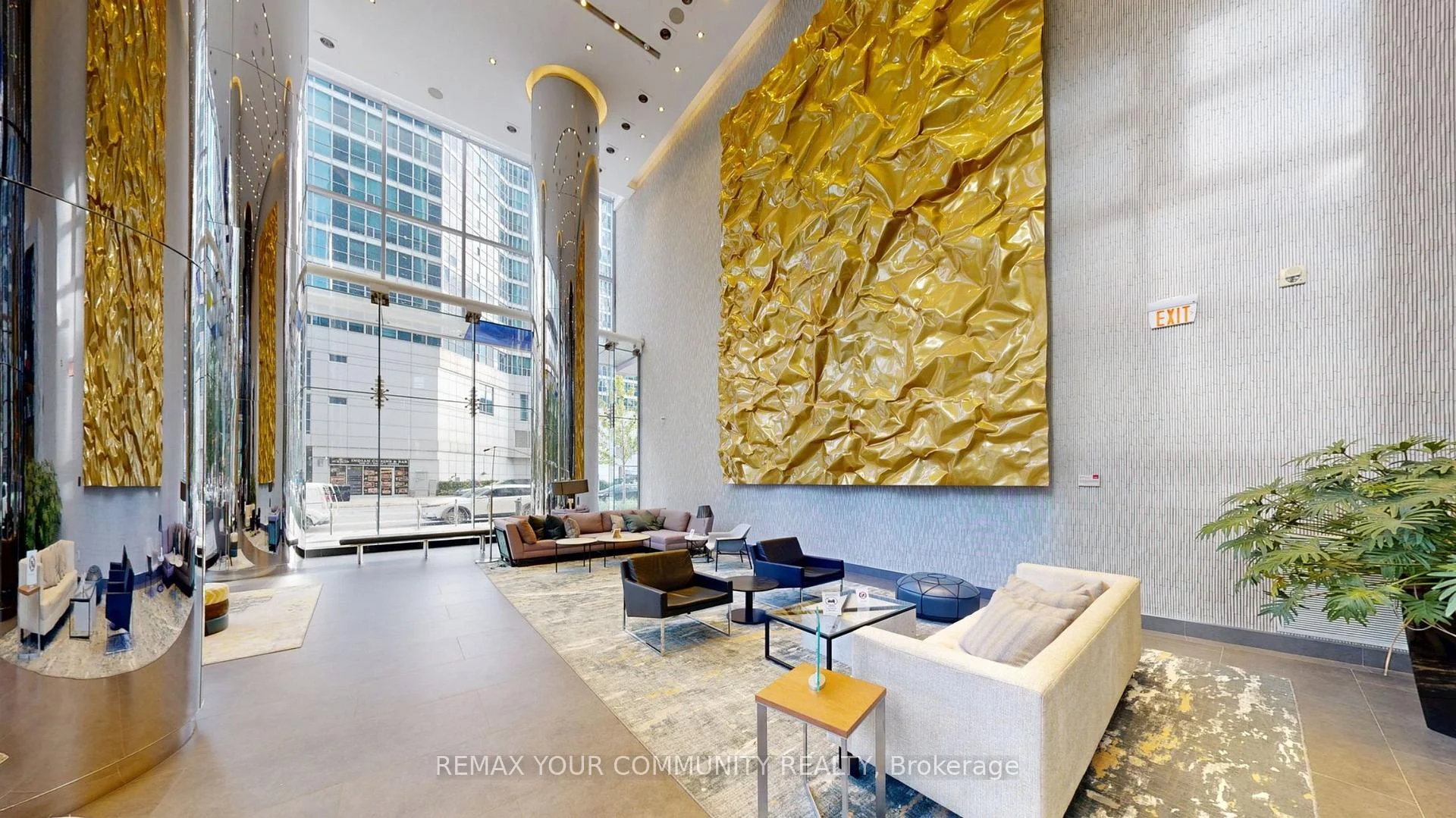 Photo 39 of Unit 5410, 10 York Street, Toronto, Waterfront Communities — HOMEH