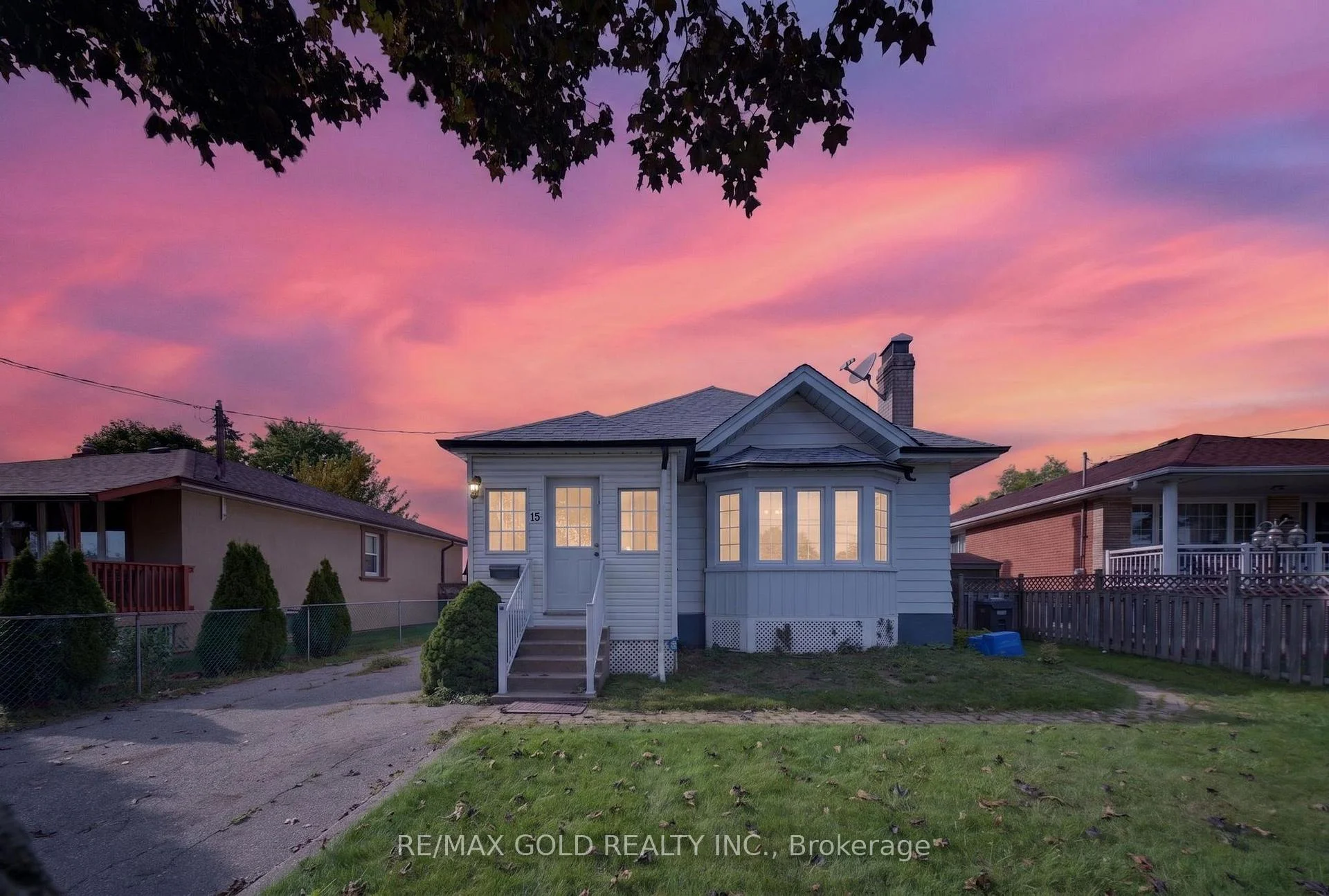 Photo 1 of 15 Beverley Street, Mississauga, Malton — HOMEH