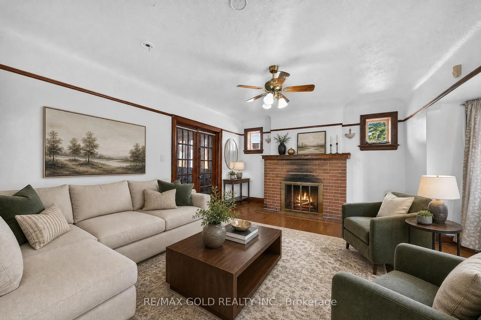 Photo 10 of 15 Beverley Street, Mississauga, Malton — HOMEH