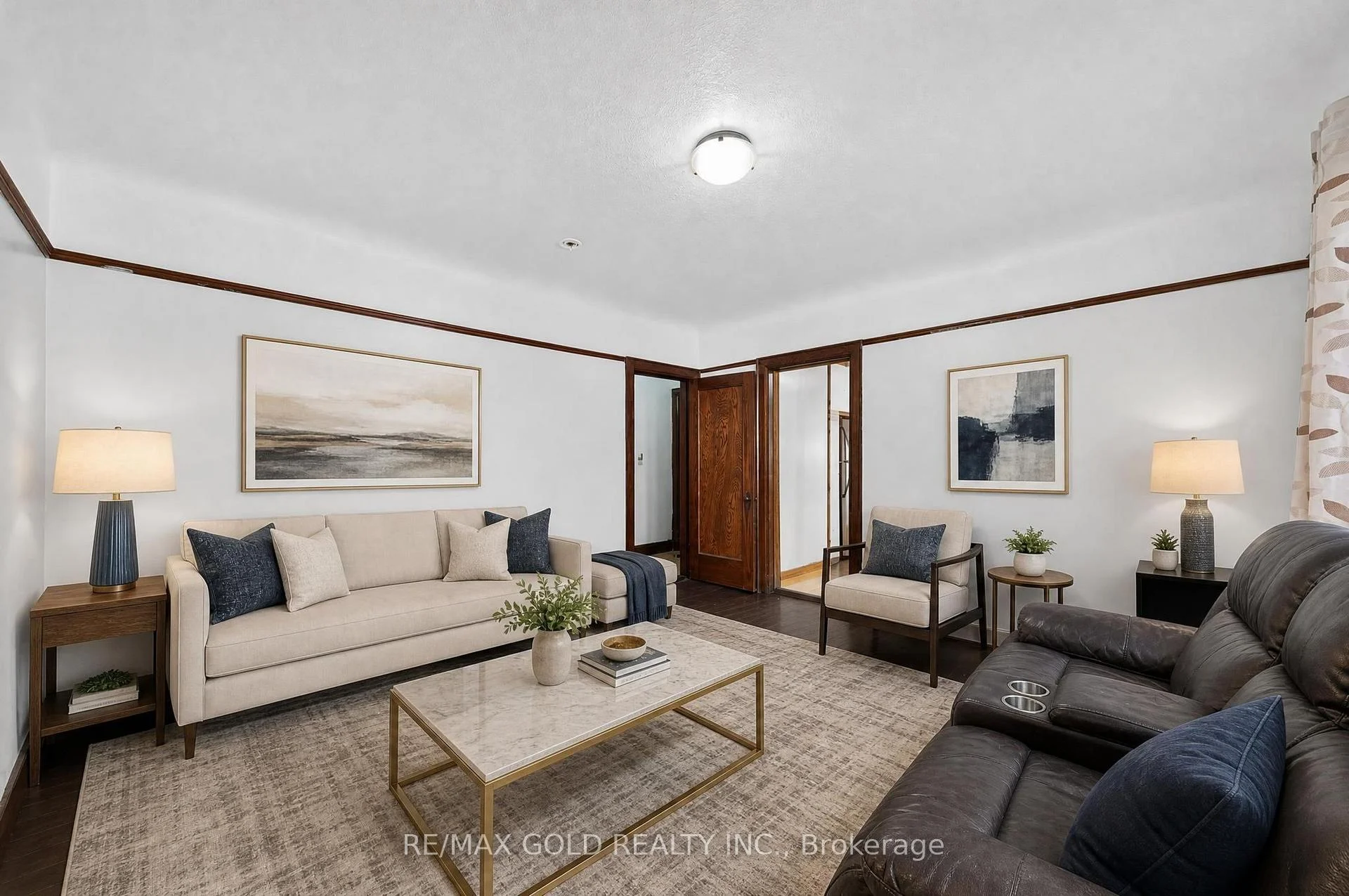 Photo 12 of 15 Beverley Street, Mississauga, Malton — HOMEH