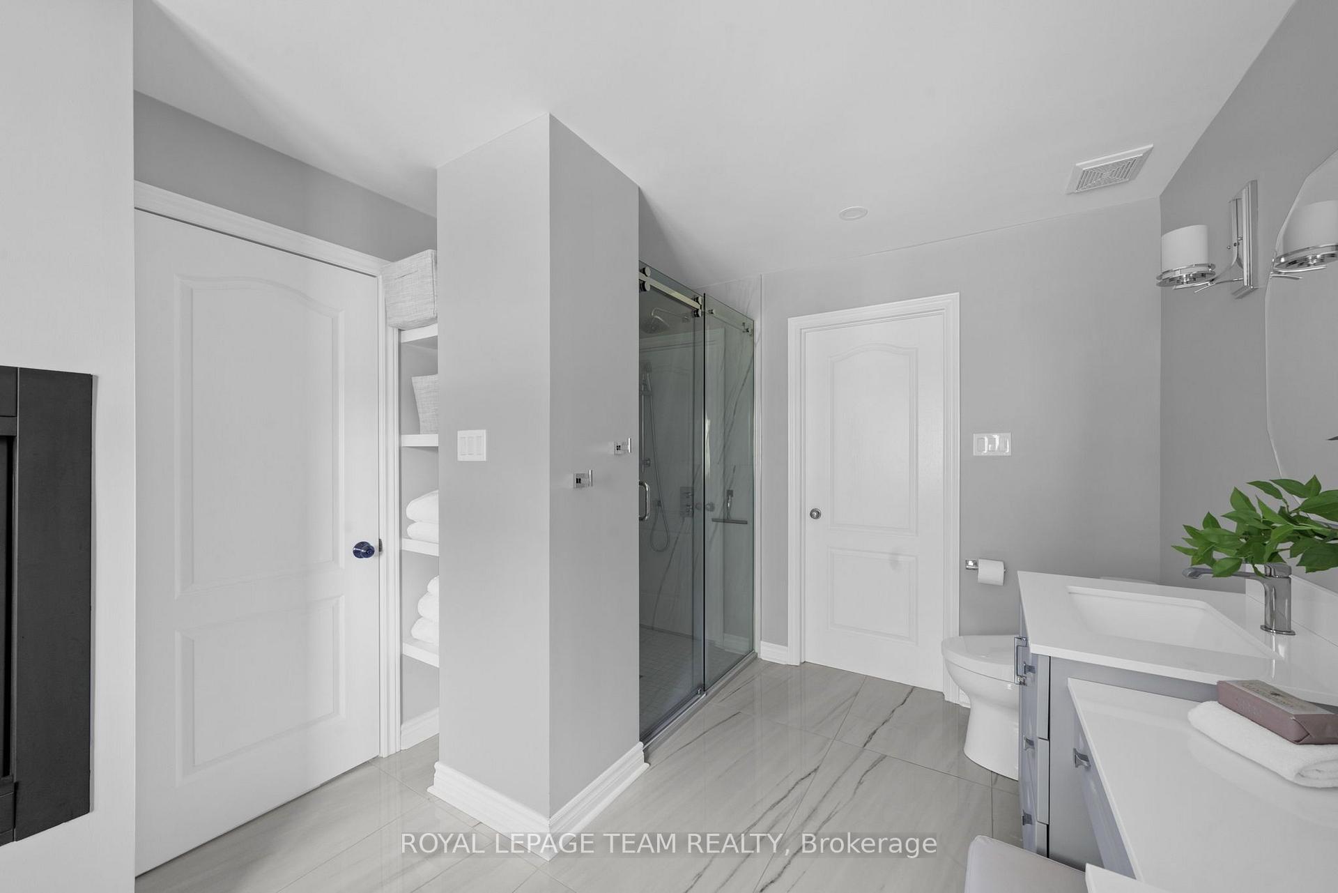 Photo 25 of 50 Marchvale Drive, Ottawa, Kanata - Rural Kanata (Central) — HOMEH