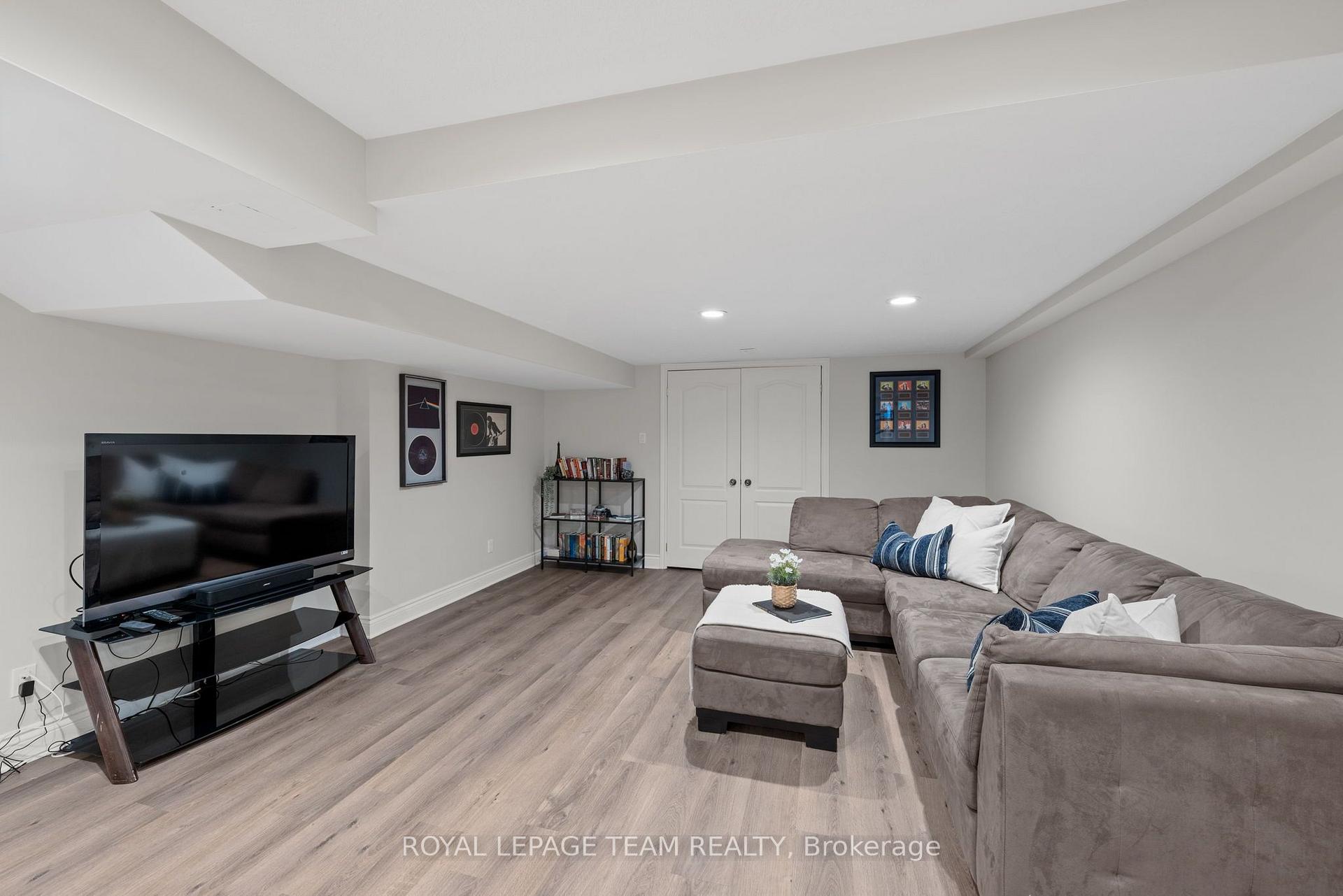Photo 34 of 50 Marchvale Drive, Ottawa, Kanata - Rural Kanata (Central) — HOMEH