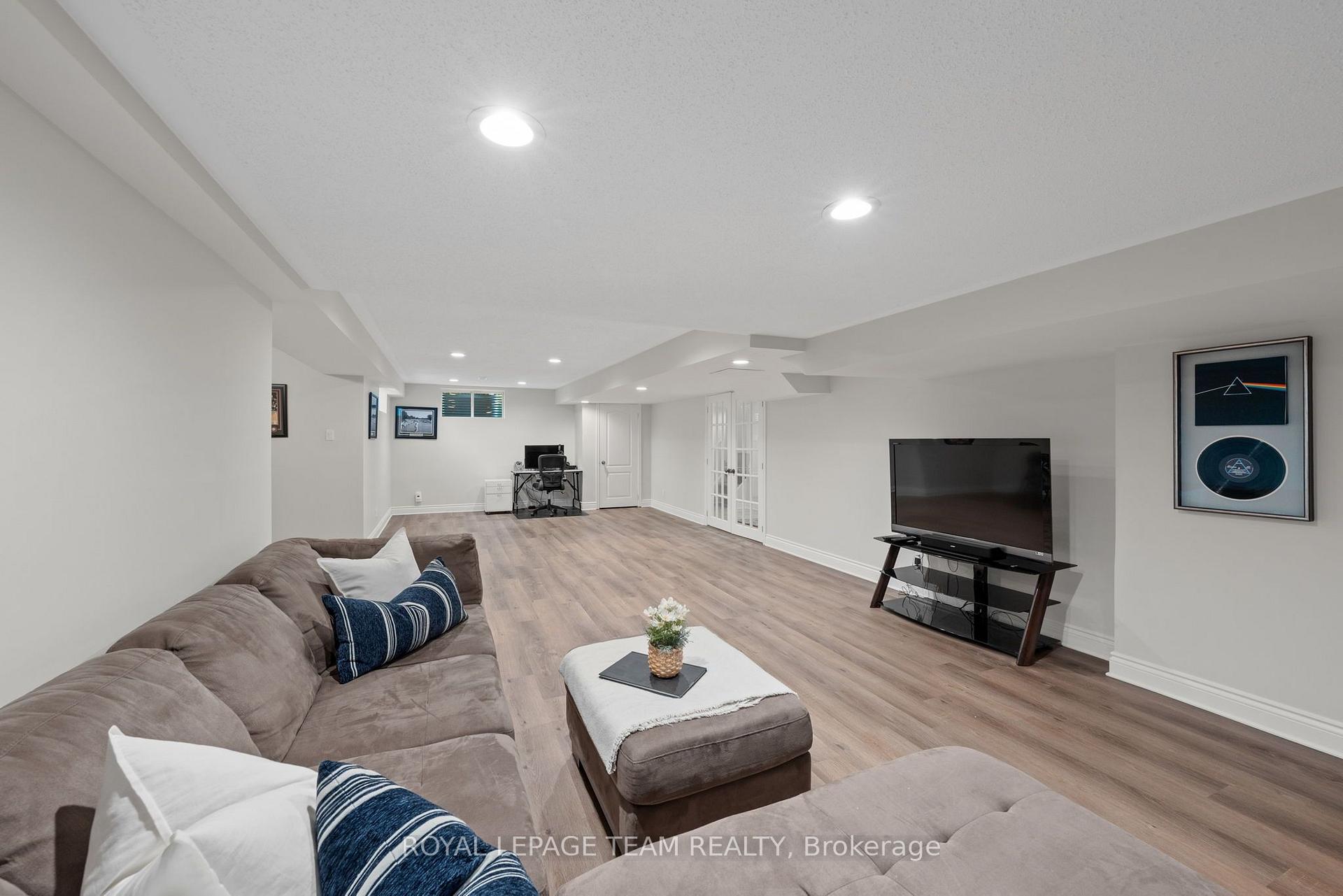Photo 35 of 50 Marchvale Drive, Ottawa, Kanata - Rural Kanata (Central) — HOMEH